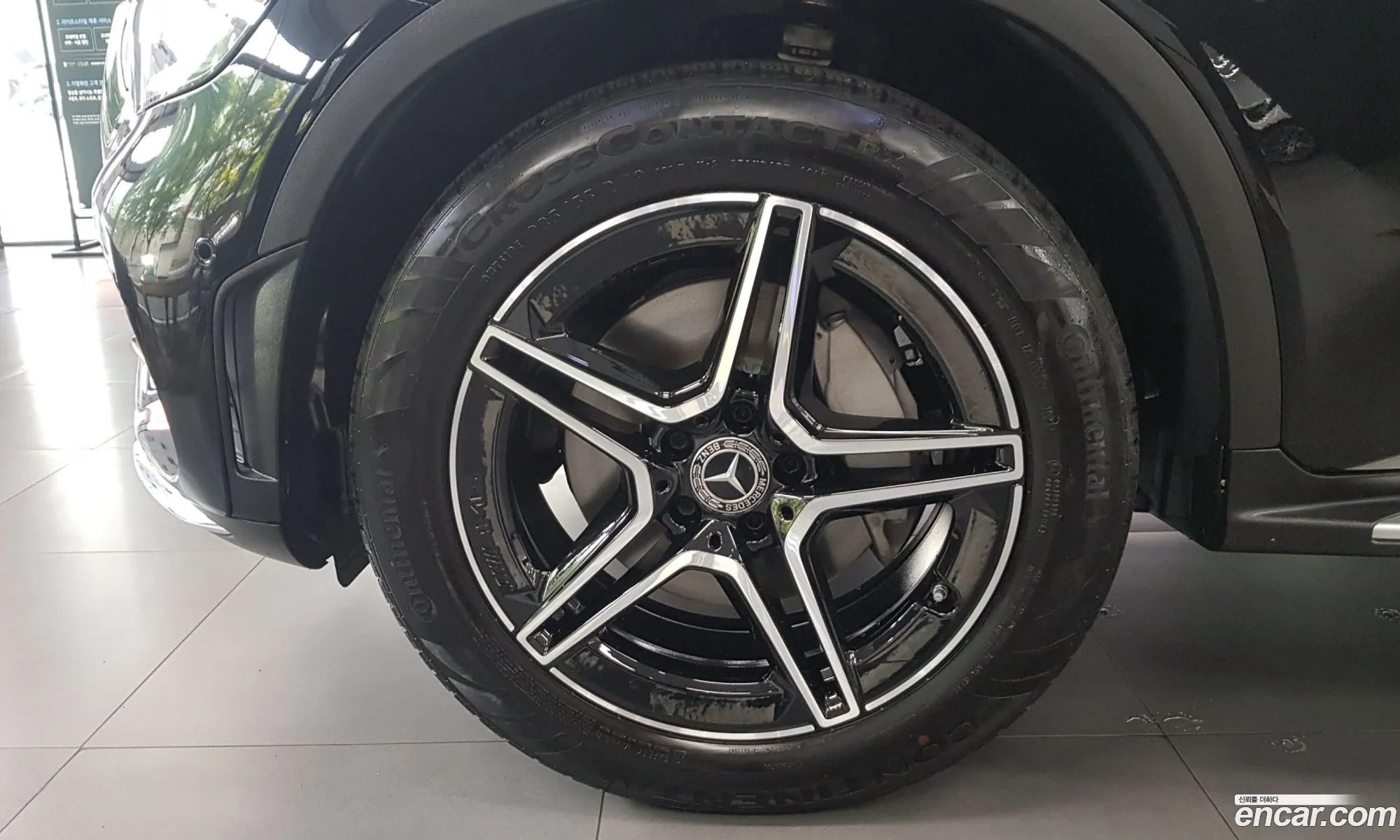 Mercedes-Benz GLC-Class X253 2023 — 17
