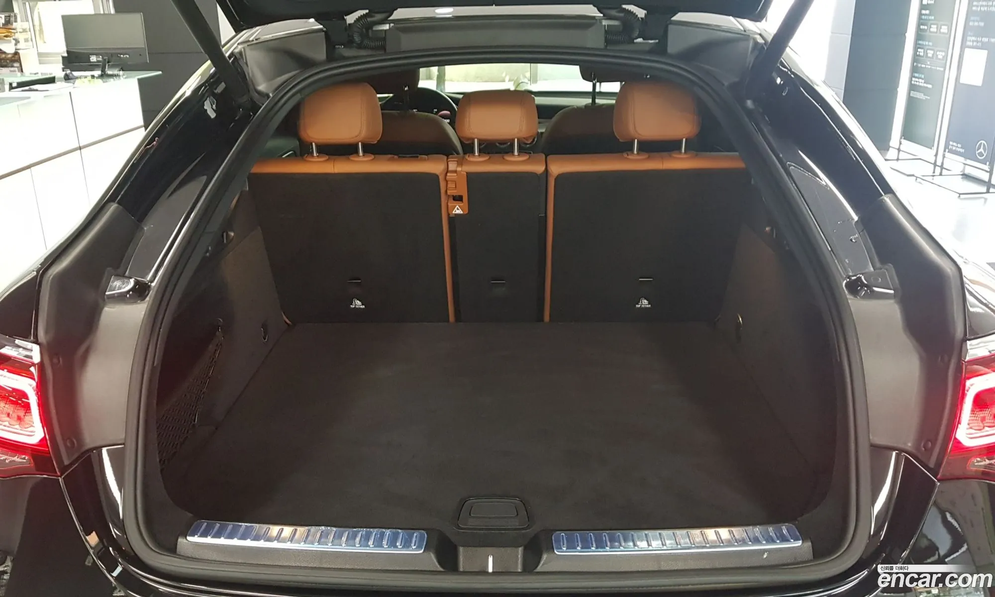 Mercedes-Benz GLC-Class X253 2023 — 12
