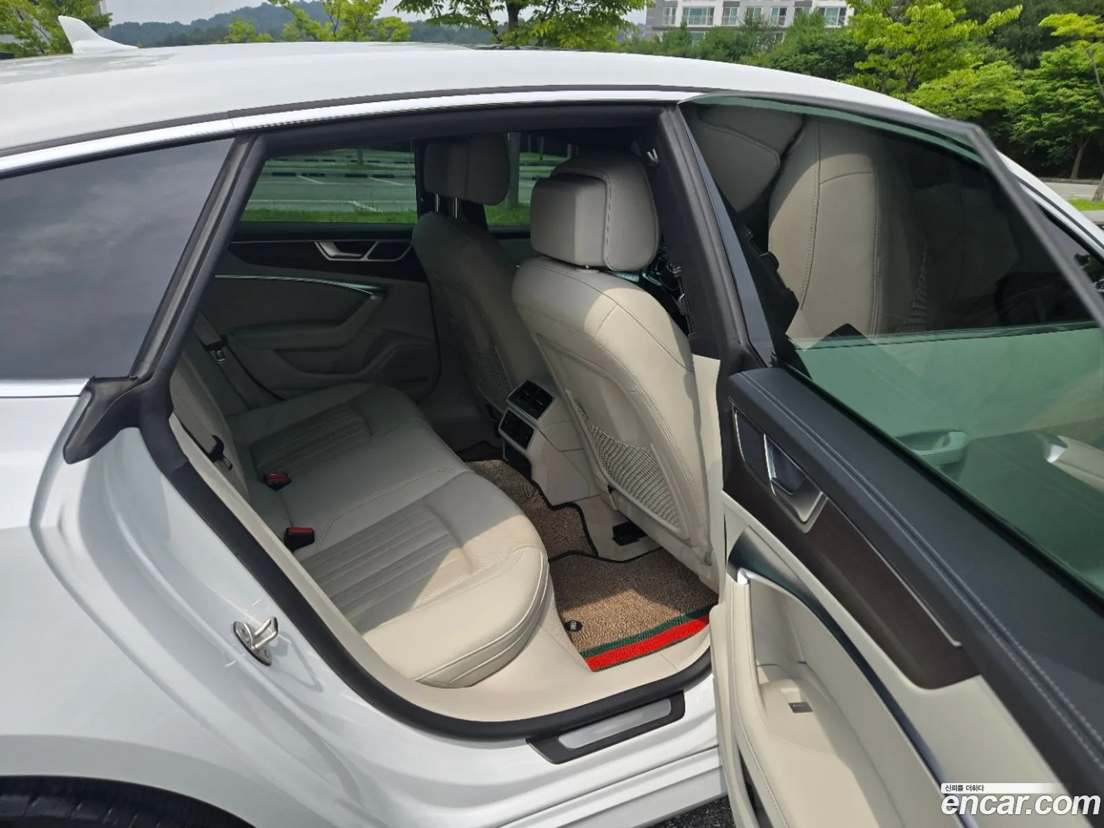 Audi A7 2022 — 16