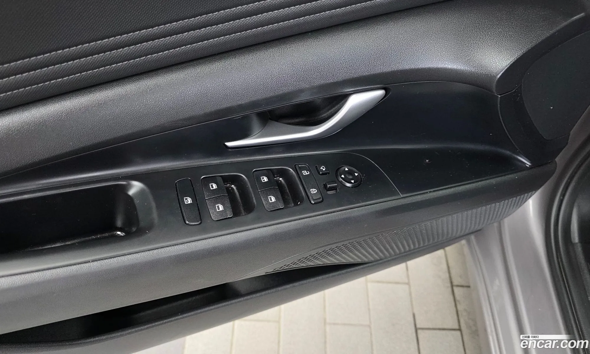 Hyundai Elantra Hybrid 2022 — 2