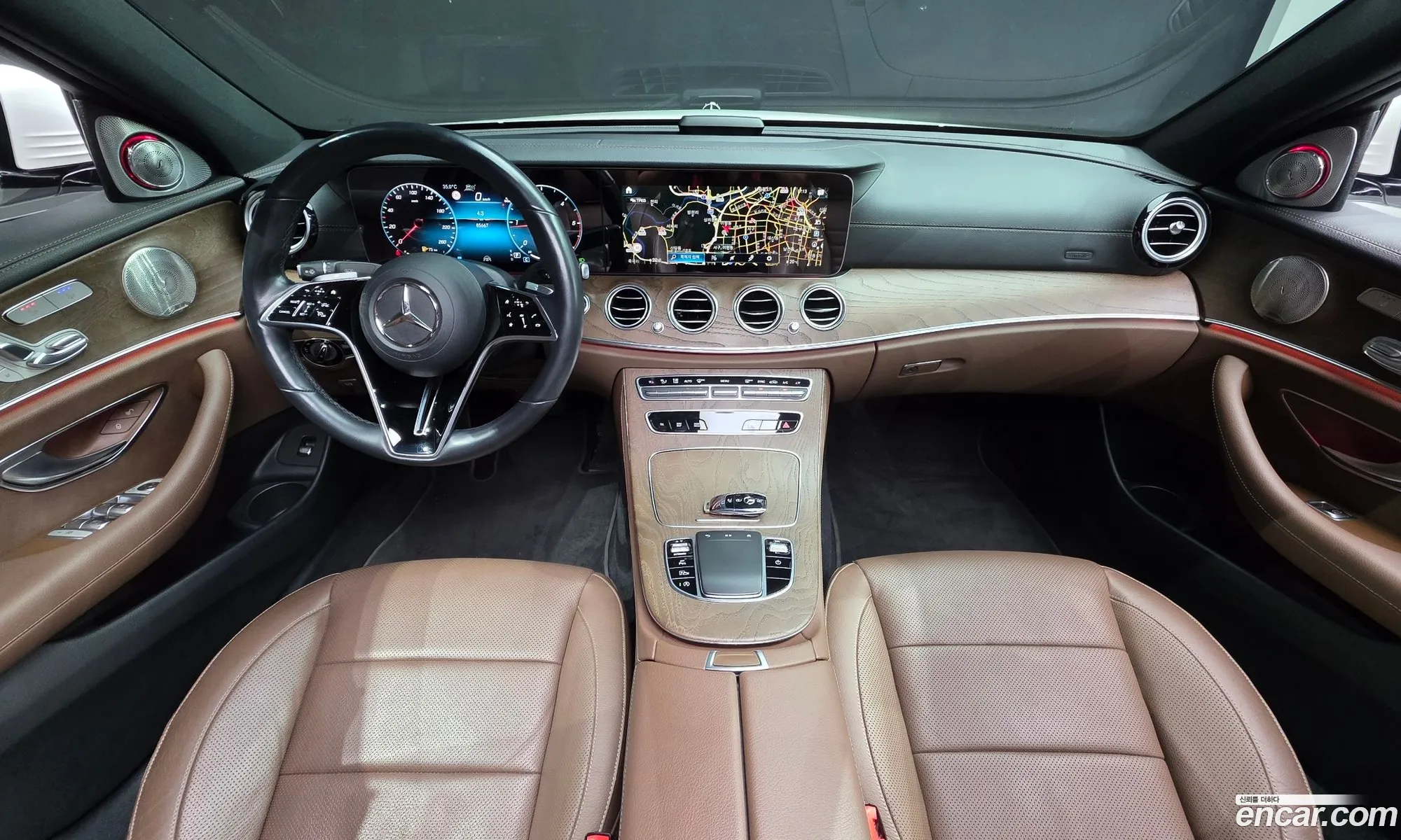 Mercedes-Benz E-Class W213 2022 — 14