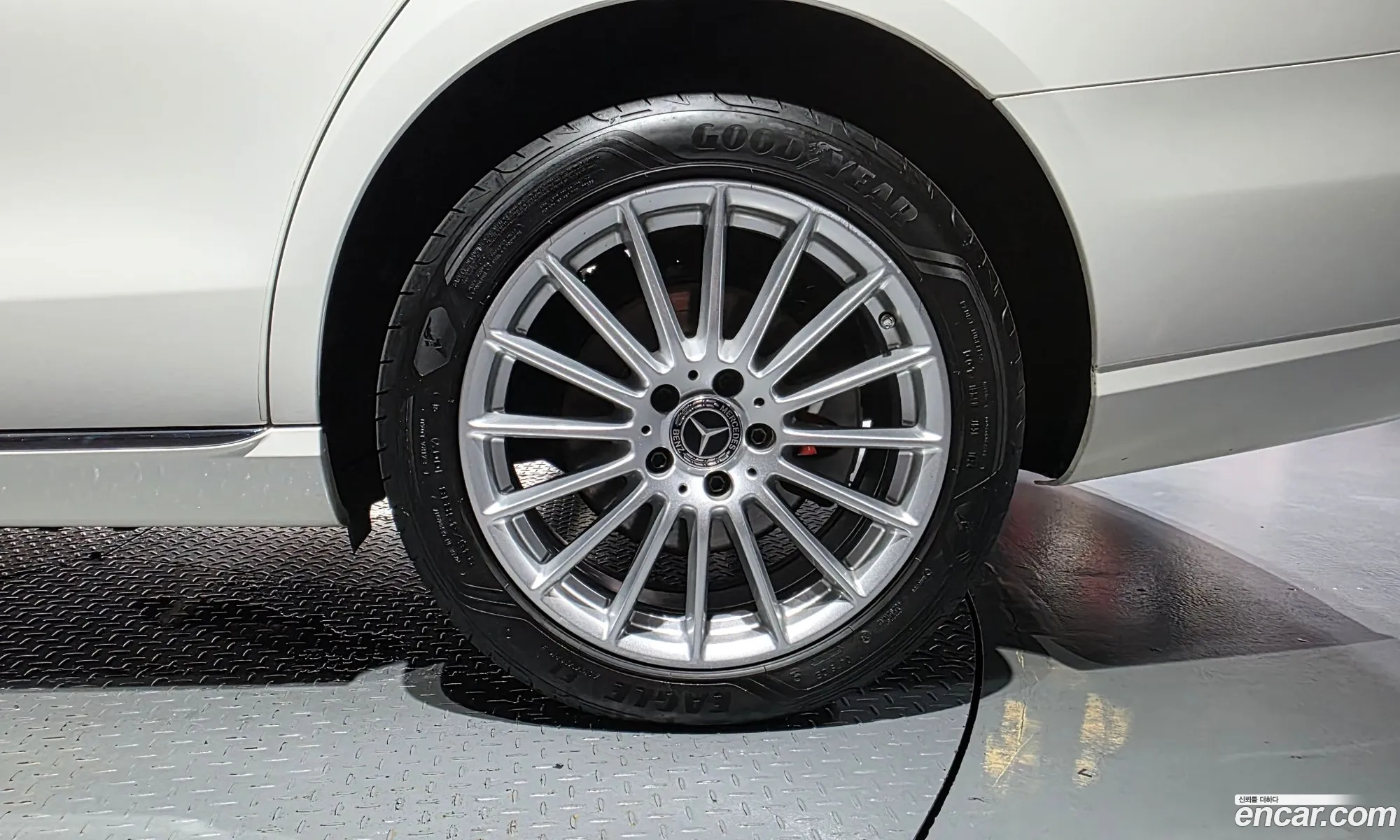 Mercedes-Benz E-Class W213 2022 — 4