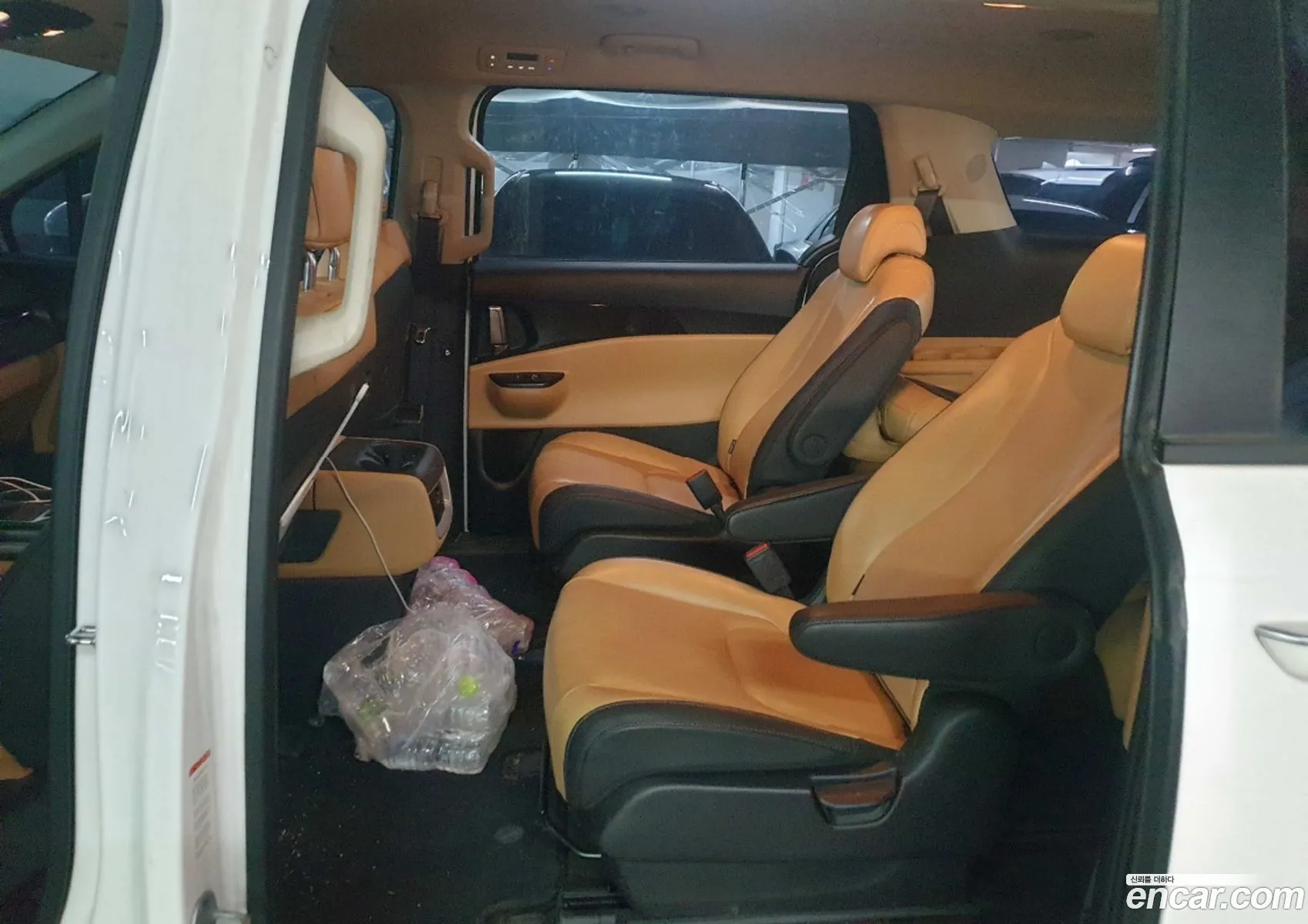 Kia Carnival 2023 — 4