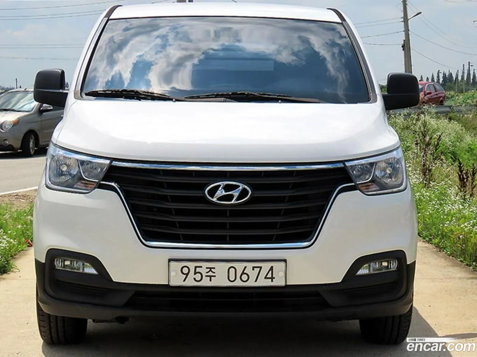 Hyundai Grand Starex 2020 — 14