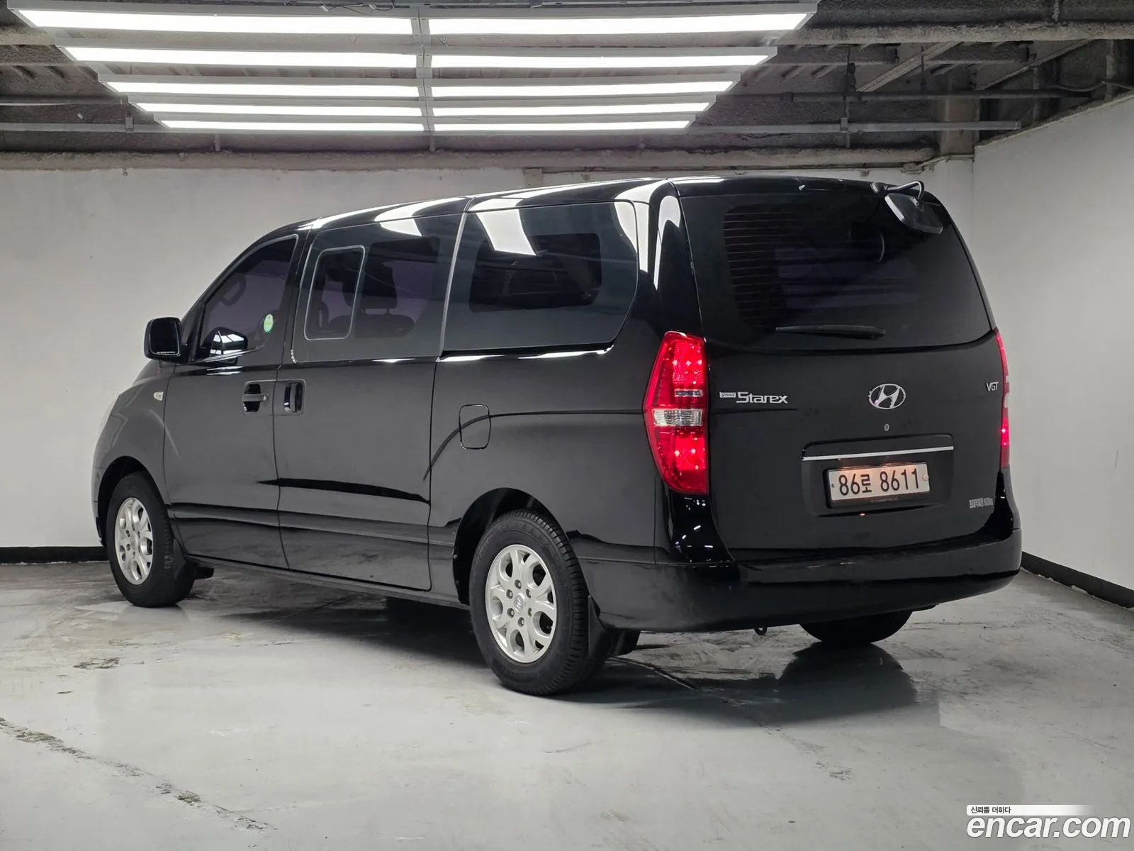 Hyundai Grand Starex 2015 — 16