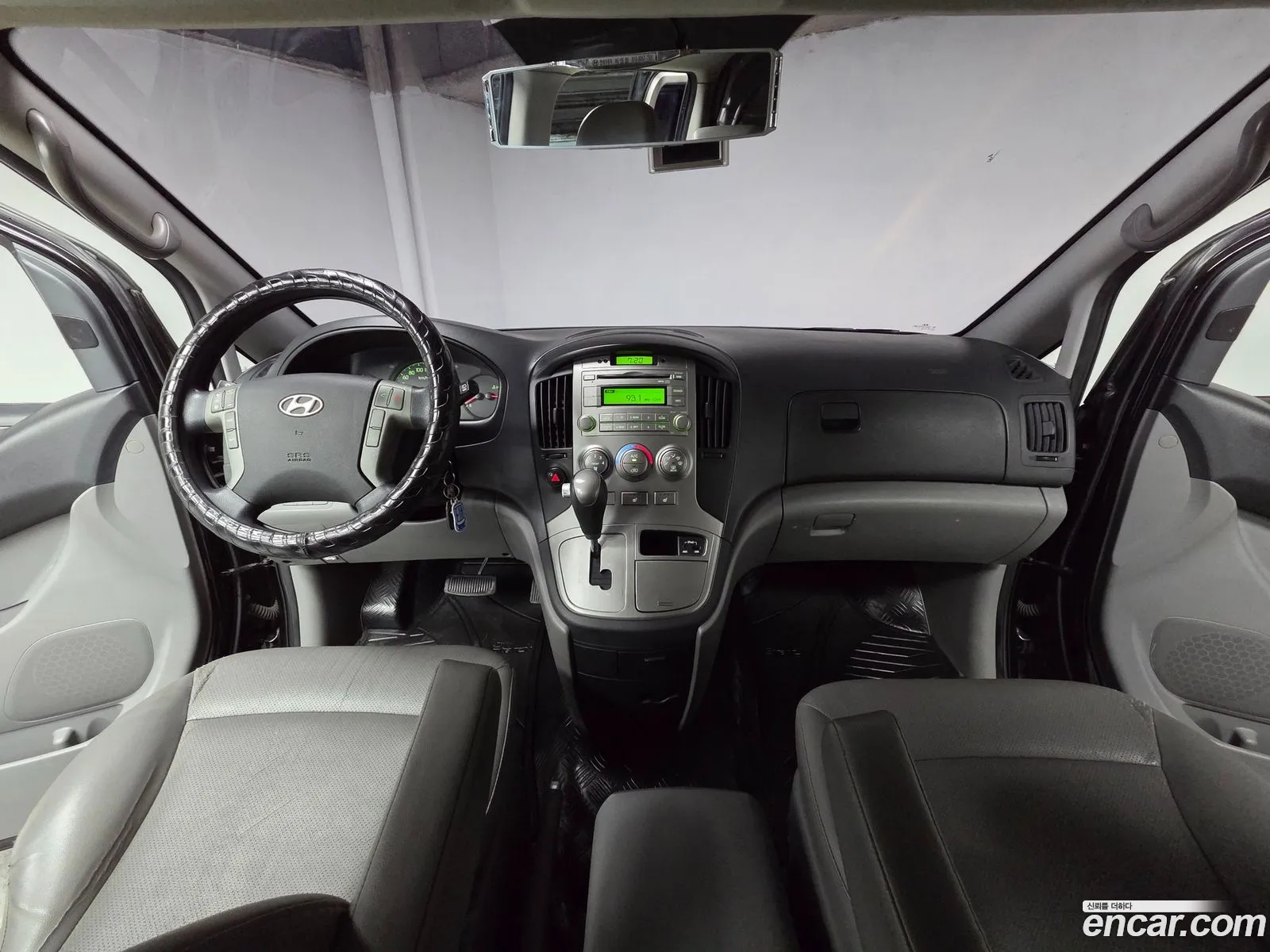 Hyundai Grand Starex 2015 — 10