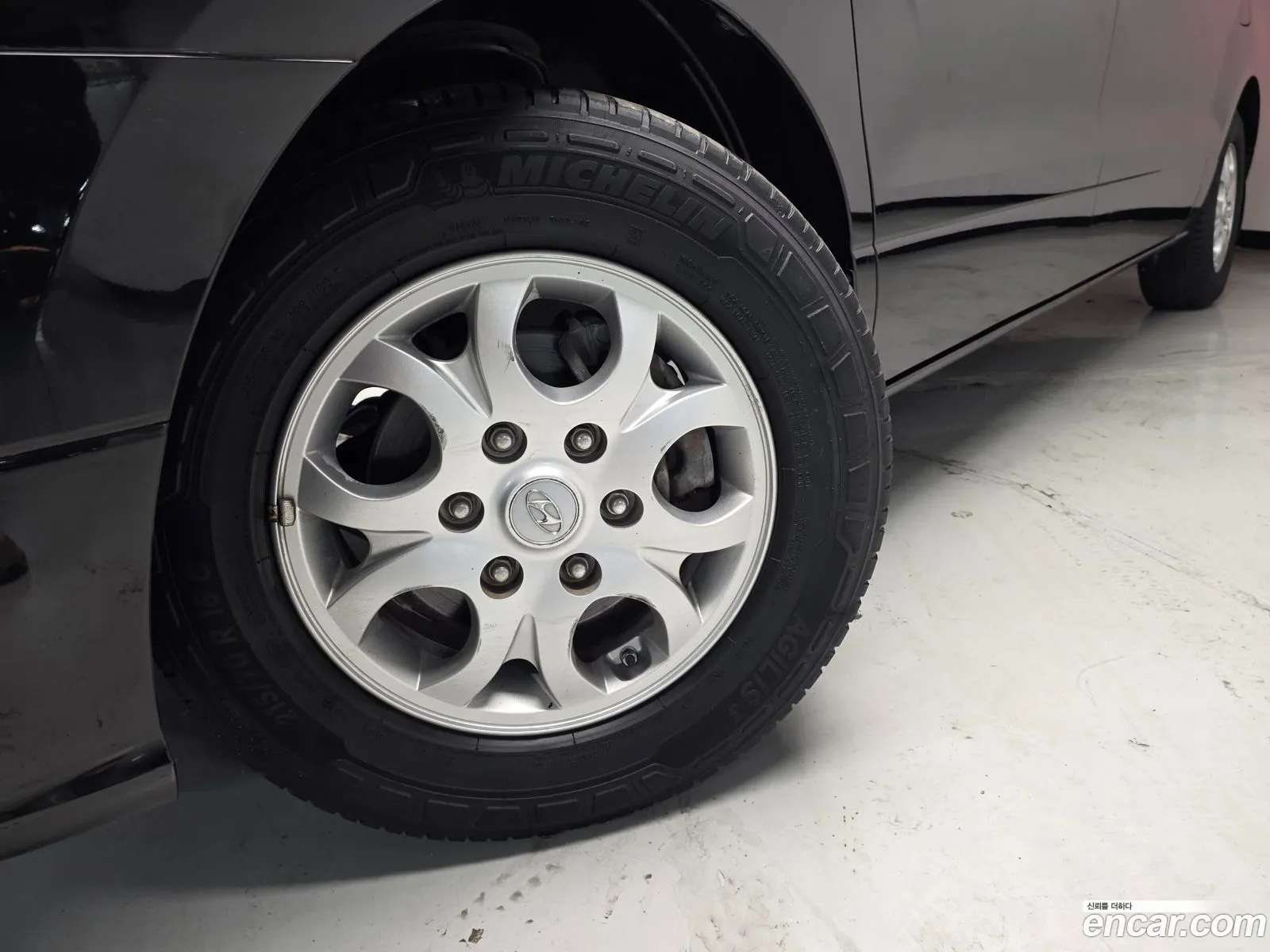 Hyundai Grand Starex 2015 — 20