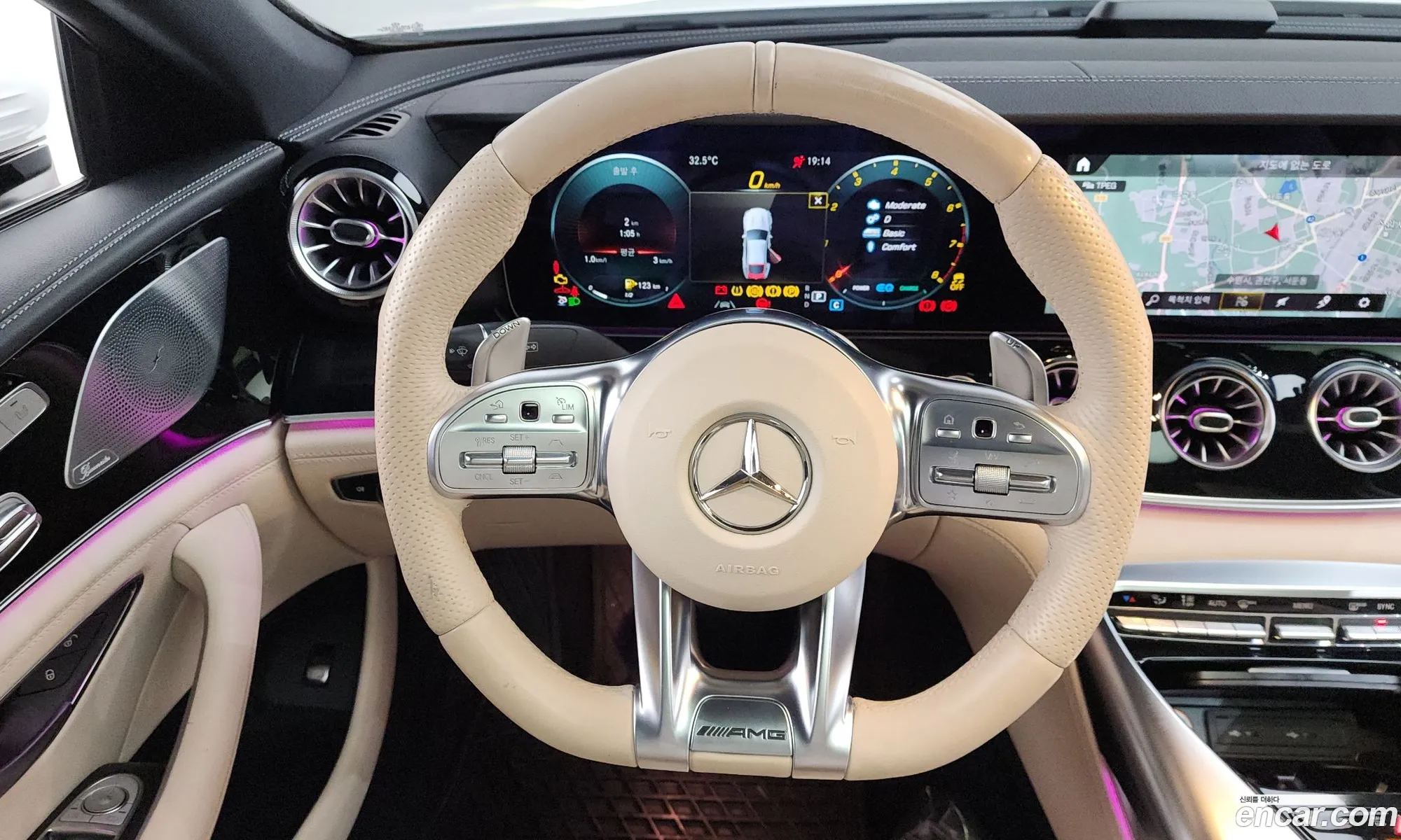 Mercedes-Benz AMG GT 2021 — 30