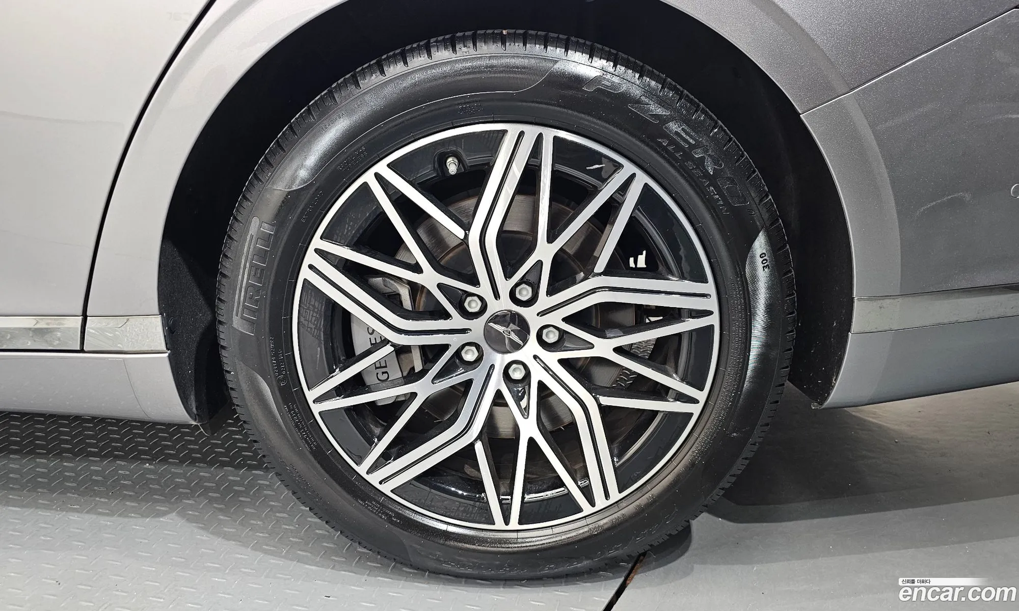 Genesis G90 2022 KMTFA41DDNU011170 — 29