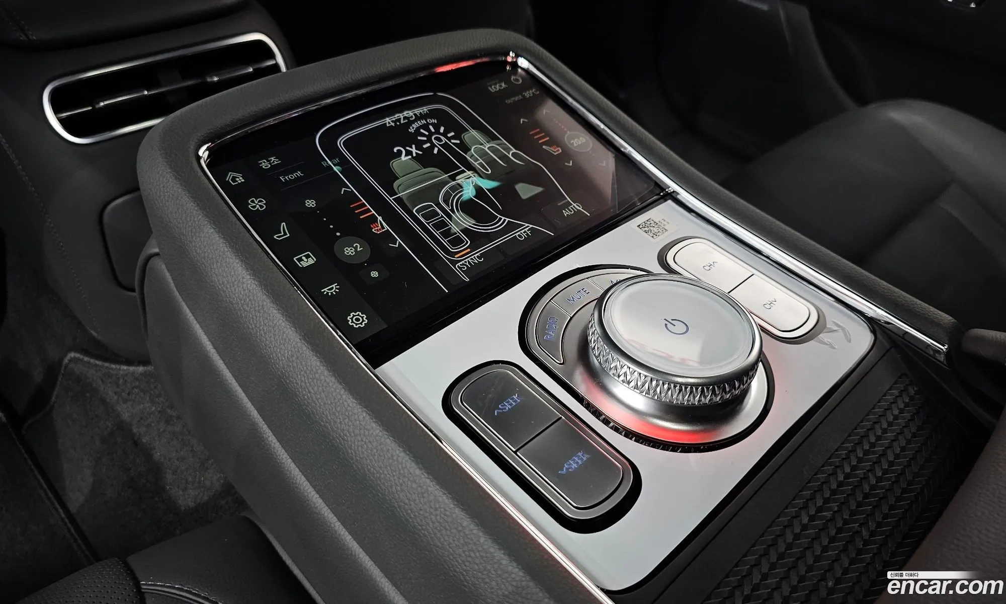 Genesis G90 2022 KMTFA41DDNU011170 — 10