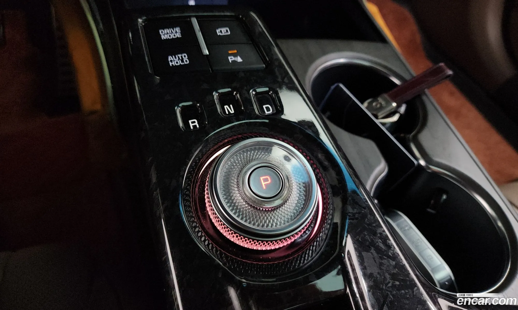 Kia K8 Hybrid 2022 — 16