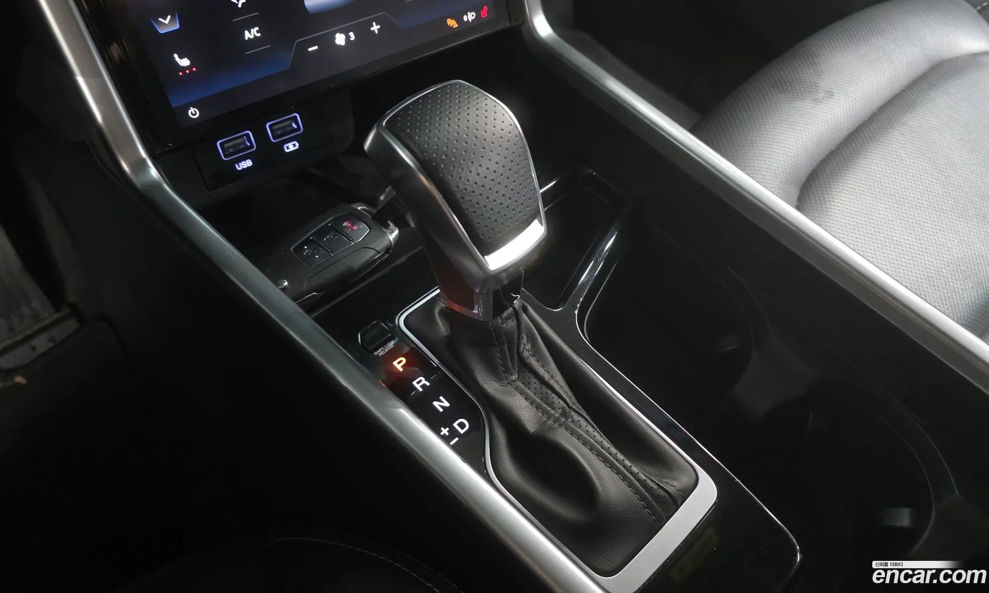 KG Mobility (SsangYong) Torres 2022 — 8