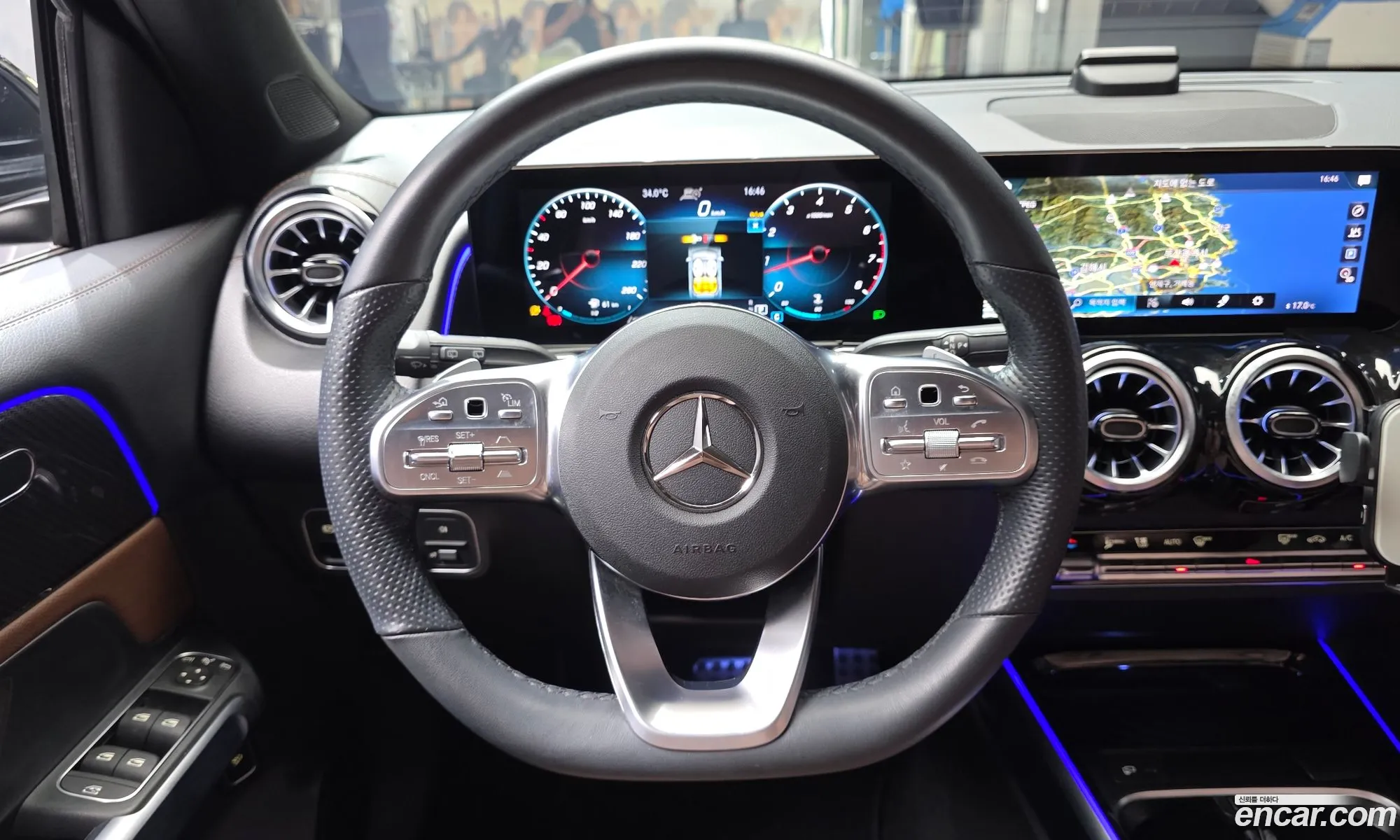Mercedes-Benz GLB-Class X247 2023 — 10
