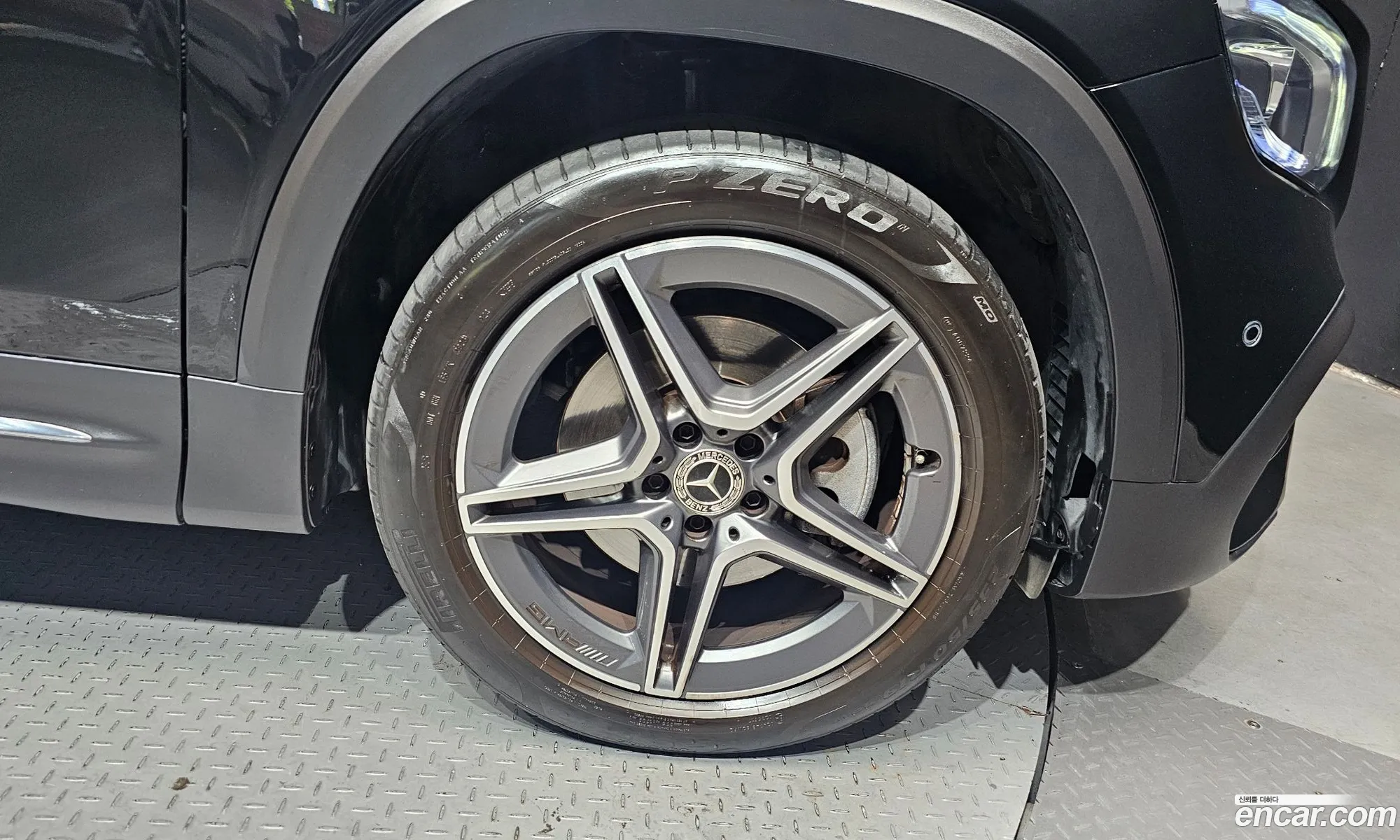 Mercedes-Benz GLB-Class X247 2023 — 28