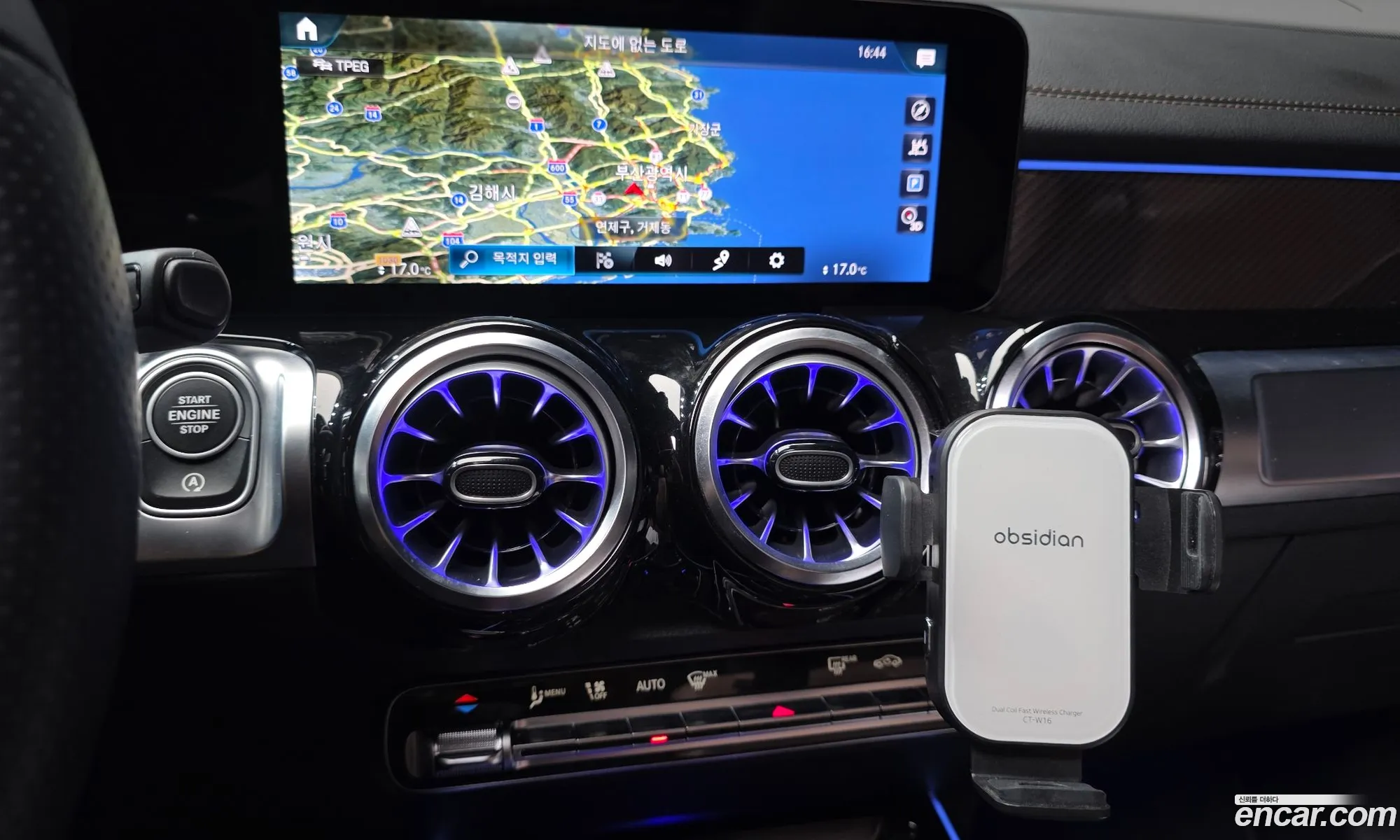 Mercedes-Benz GLB-Class X247 2023 — 26