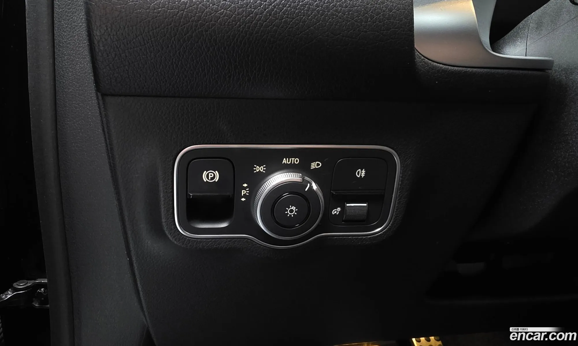Mercedes-Benz GLB-Class X247 2023 — 17
