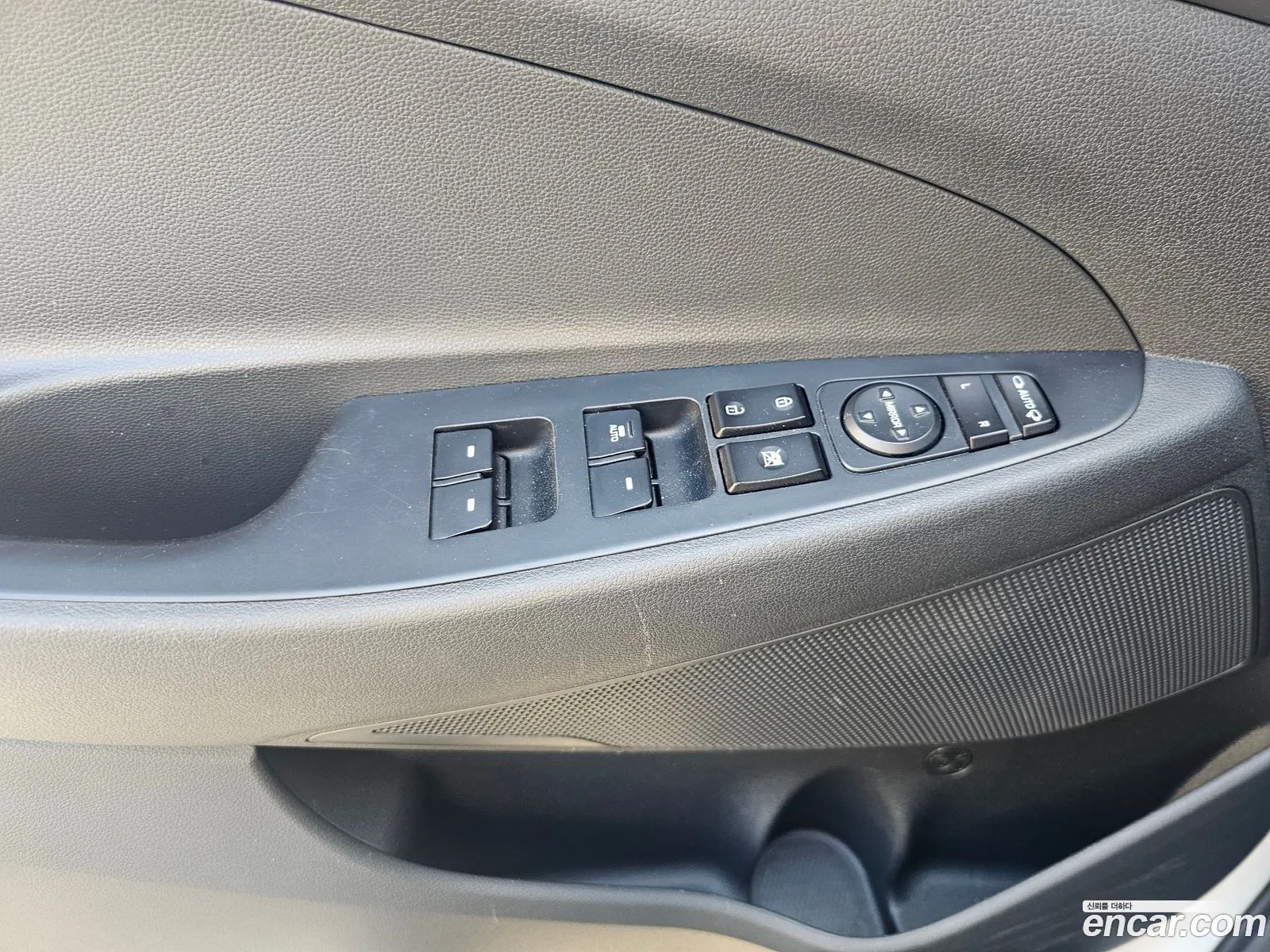 Hyundai Tucson 2017 — 18