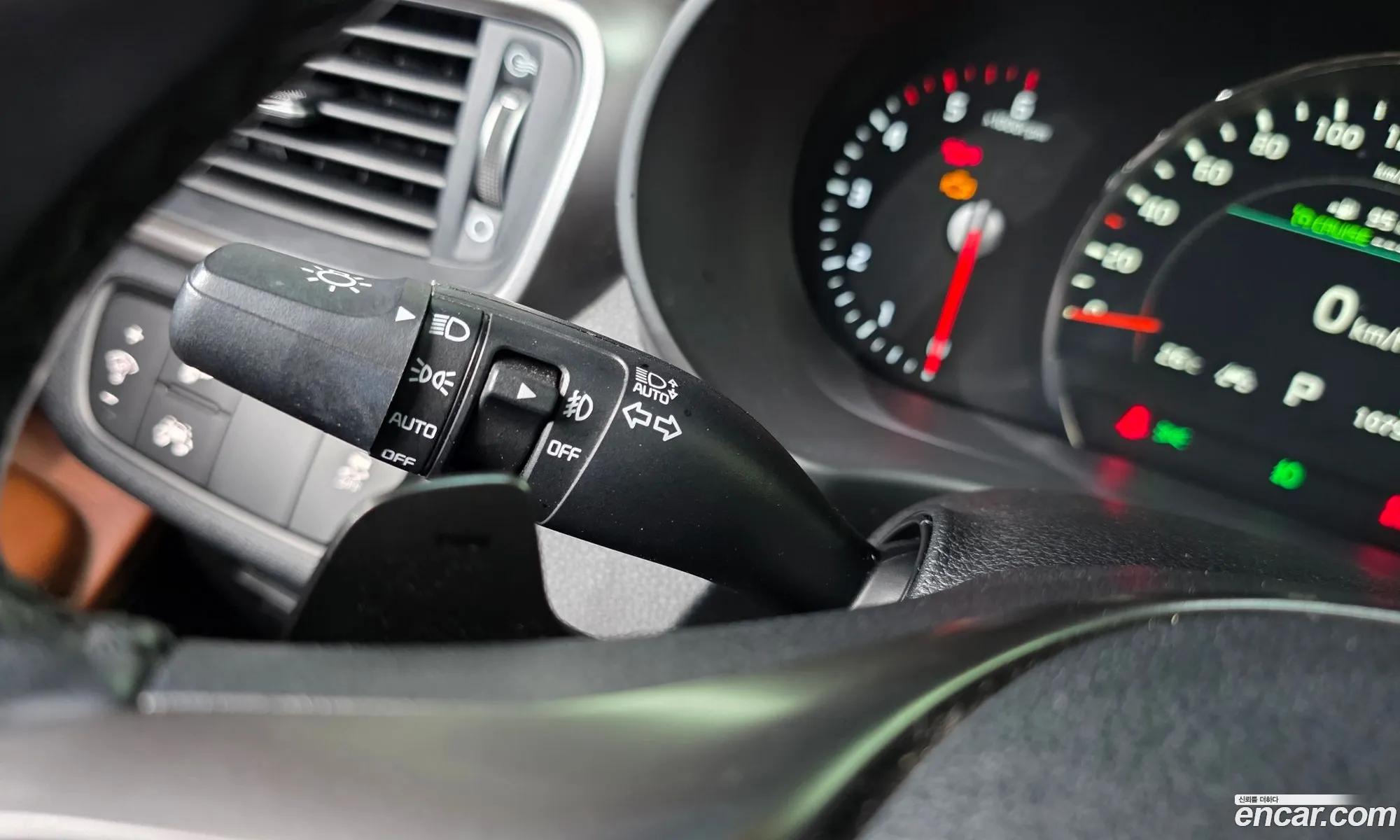 Kia Sorento 2017 KNAPH81BBJA389850 — 19