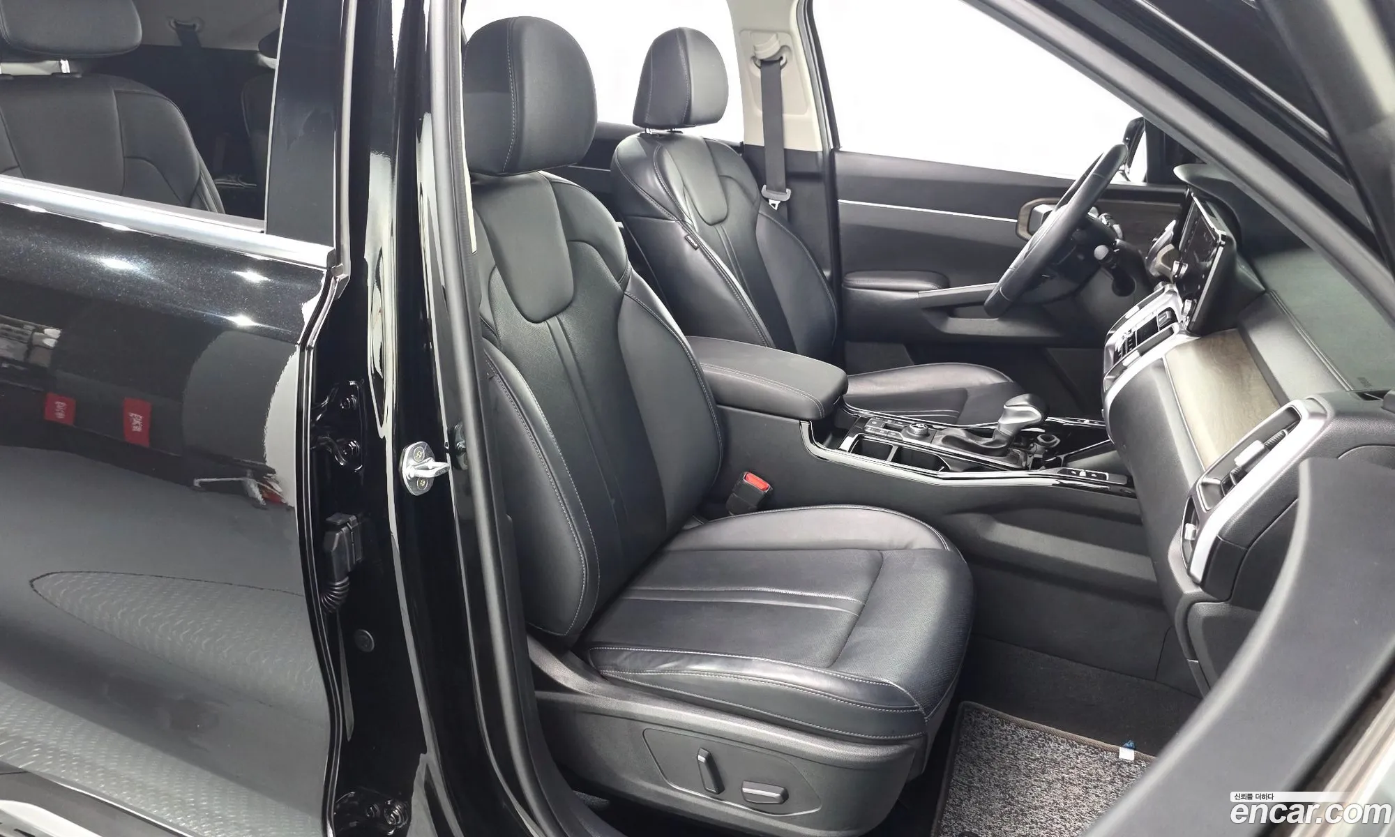 Kia Sorento 2022 — 32
