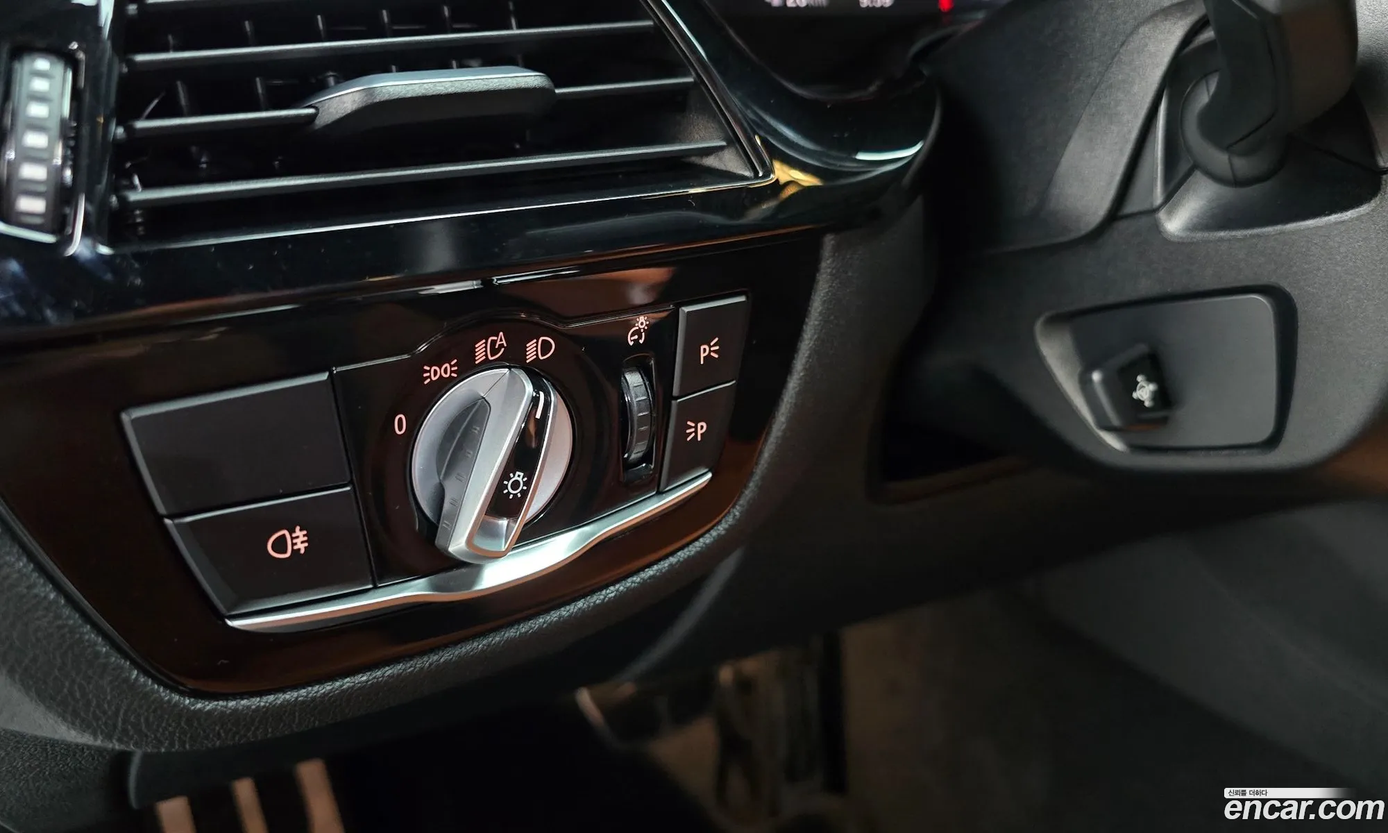 BMW M5 2019 WBSJF0101LBS92762 — 31