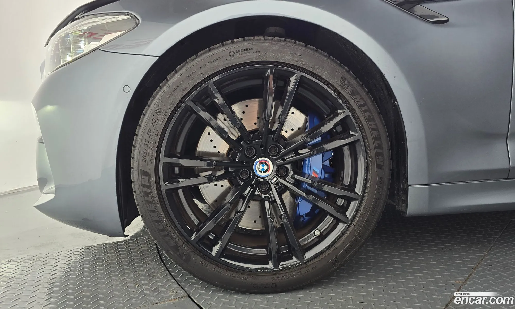 BMW M5 2019 WBSJF0101LBS92762 — 26