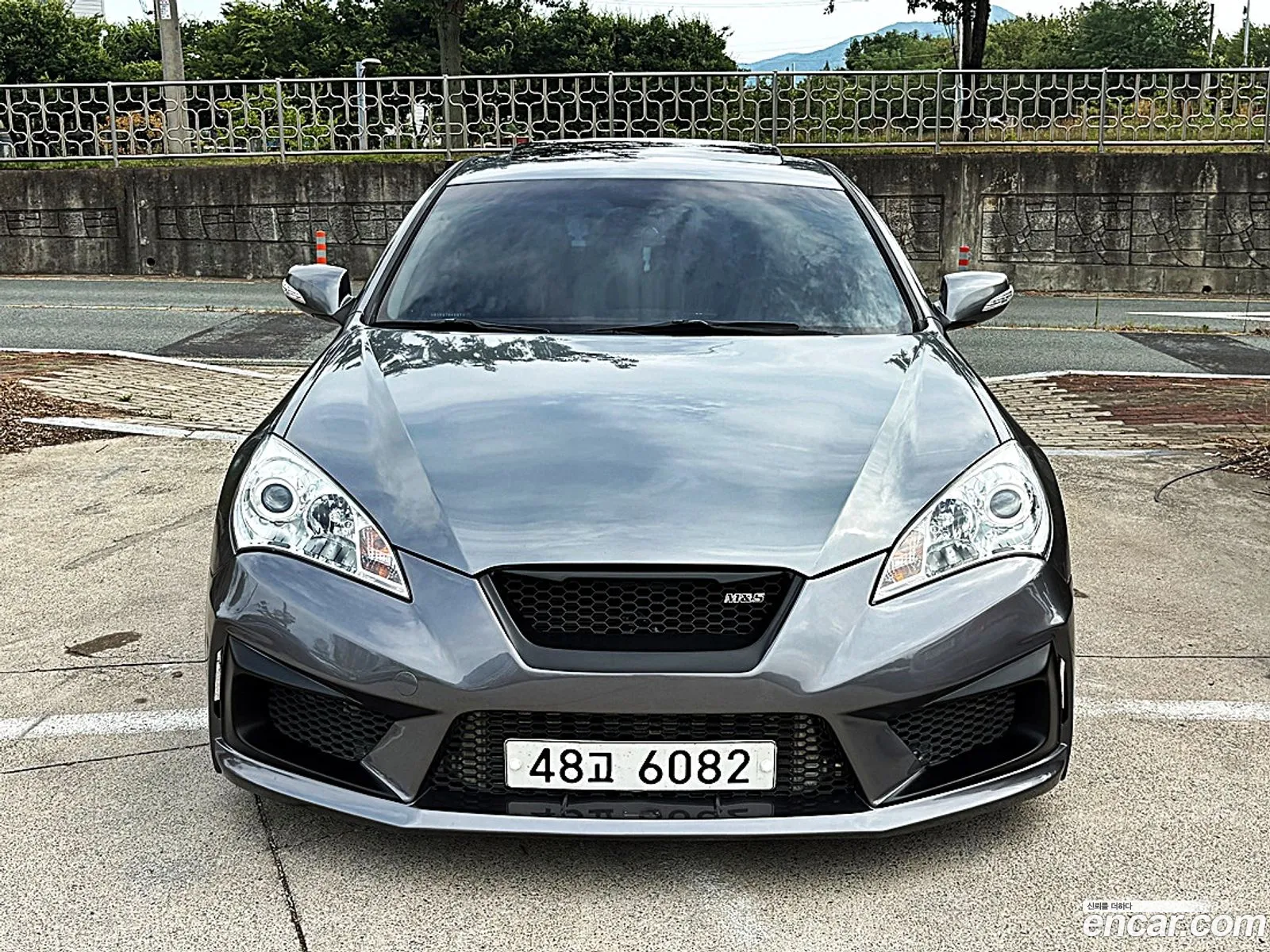 Hyundai Genesis Coupe