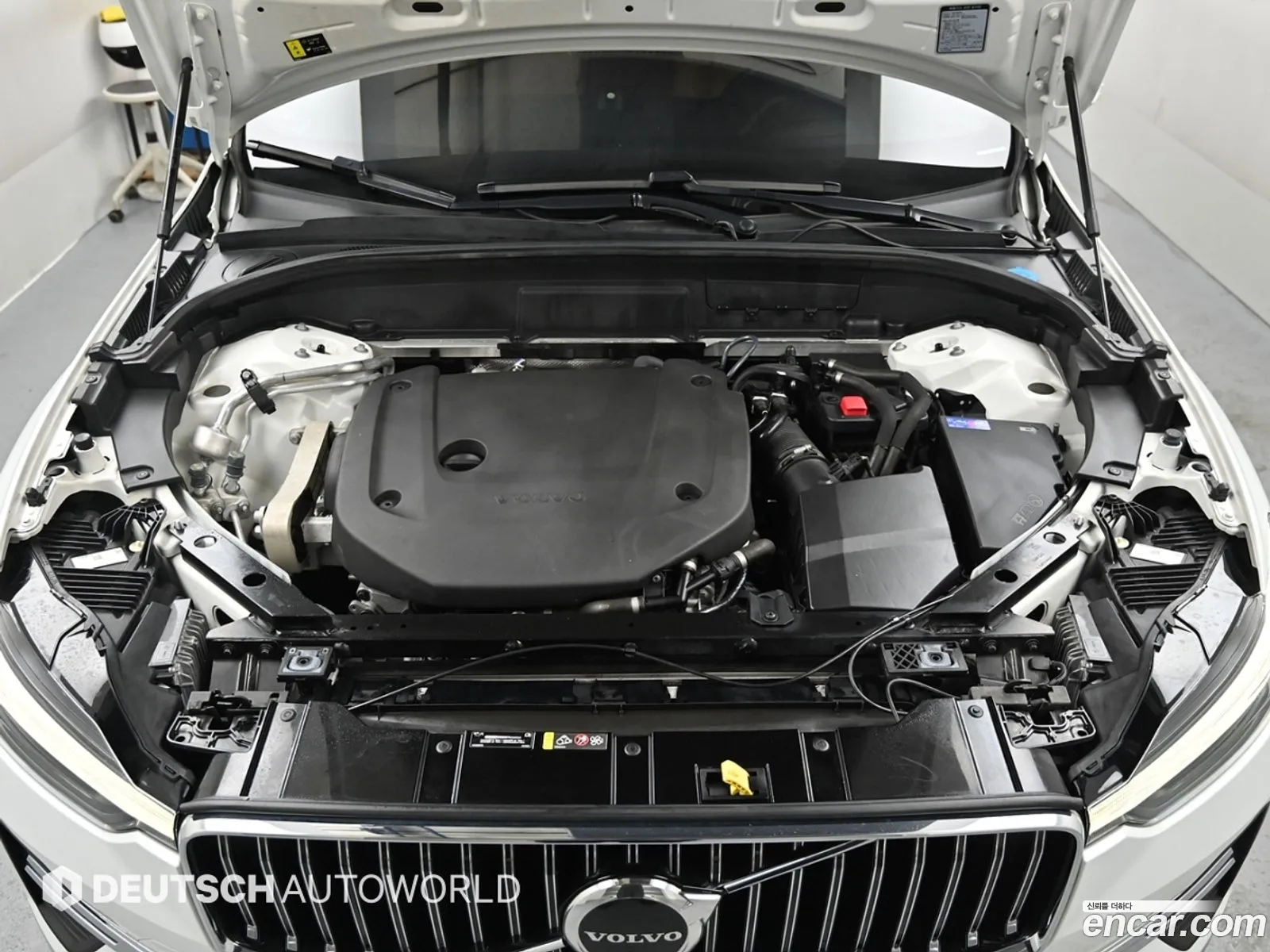 Volvo XC60 2022 — 4