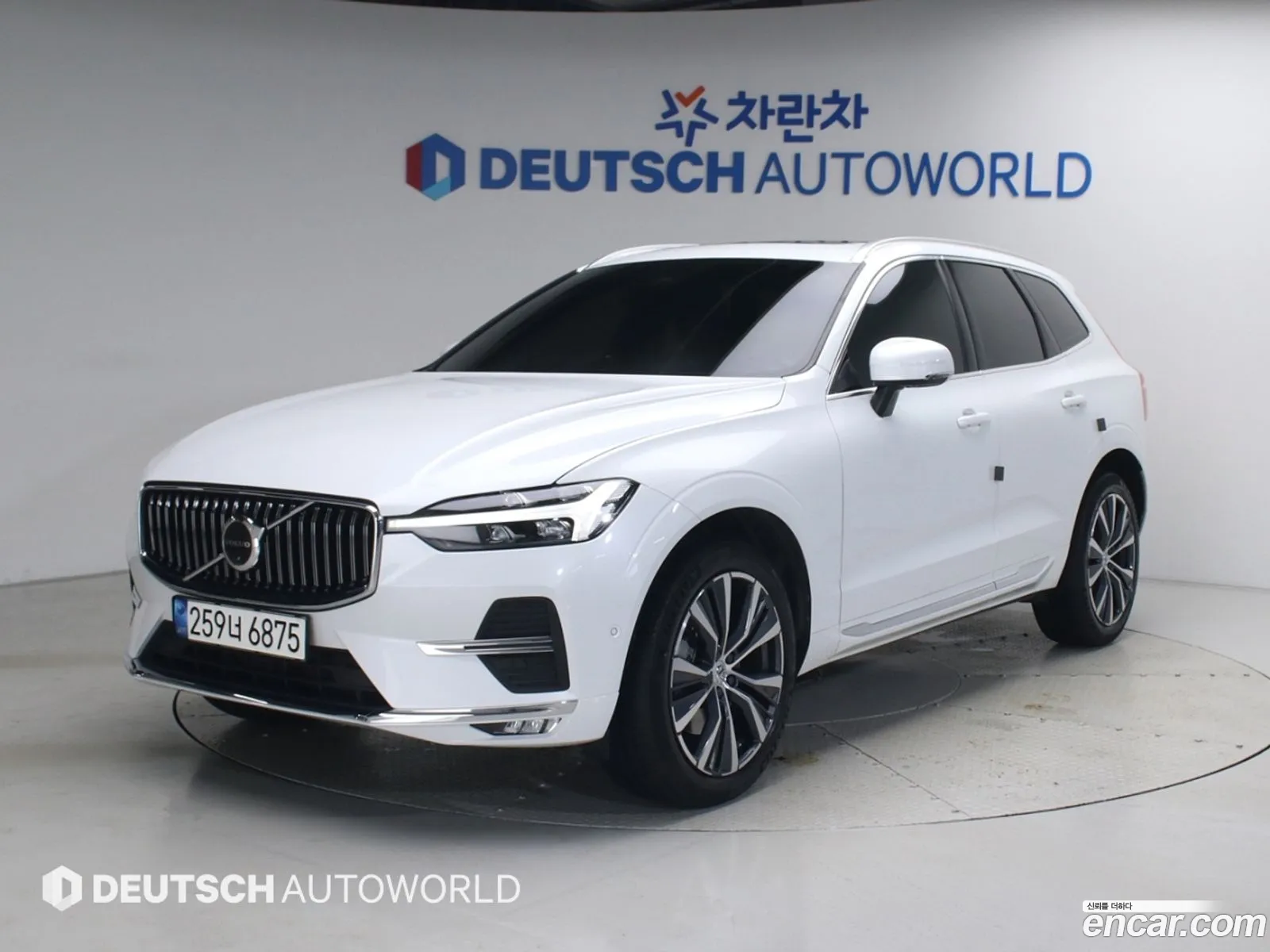Volvo XC60 2022 — 6