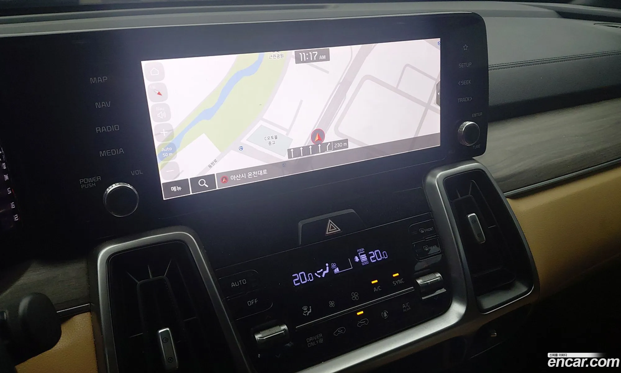 Kia Sorento 2021 — 18
