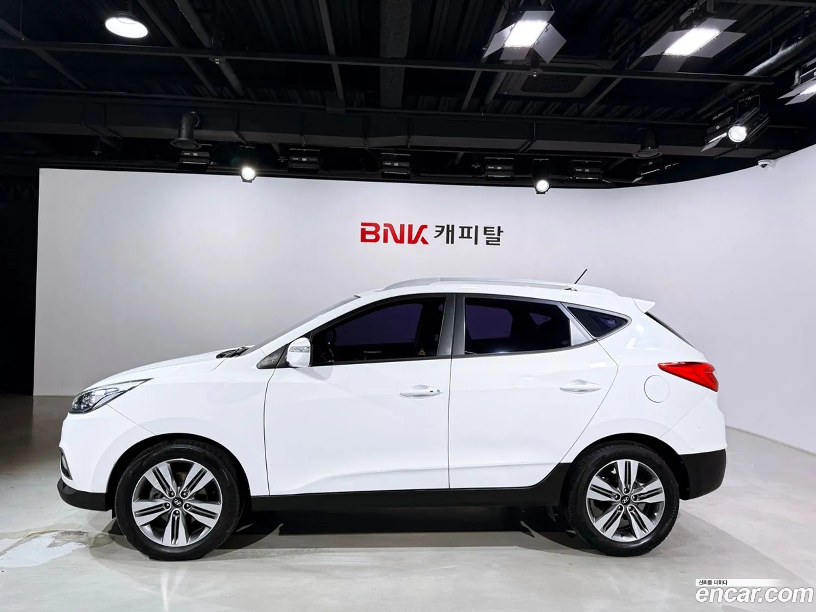 Hyundai Tucson ix 2013 — 17