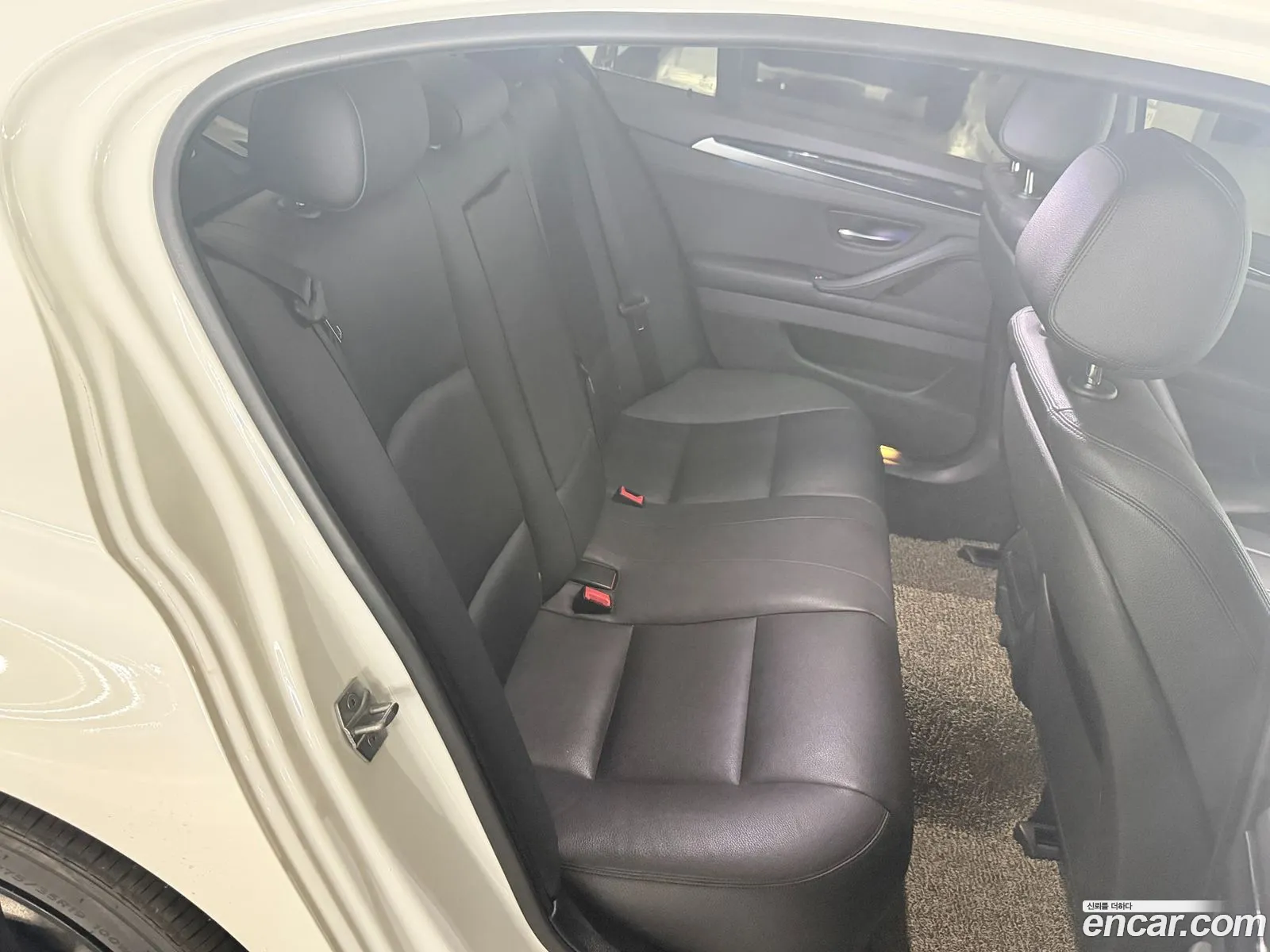 BMW 5 Series 2016 — 15