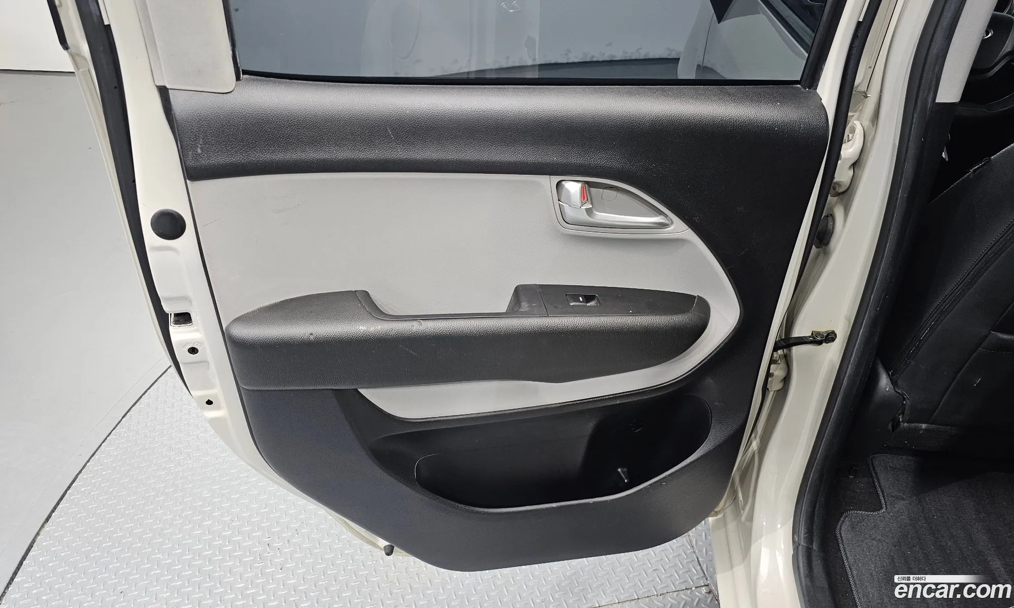 Kia Ray 2016 KNACJ811BGT142296 — 9