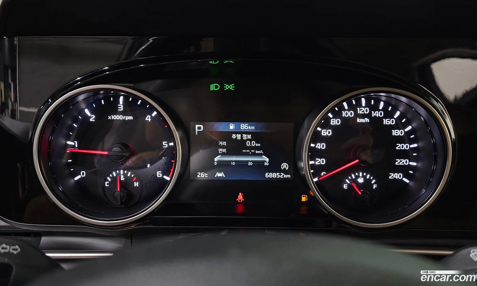 Kia Carnival 2023 — 14
