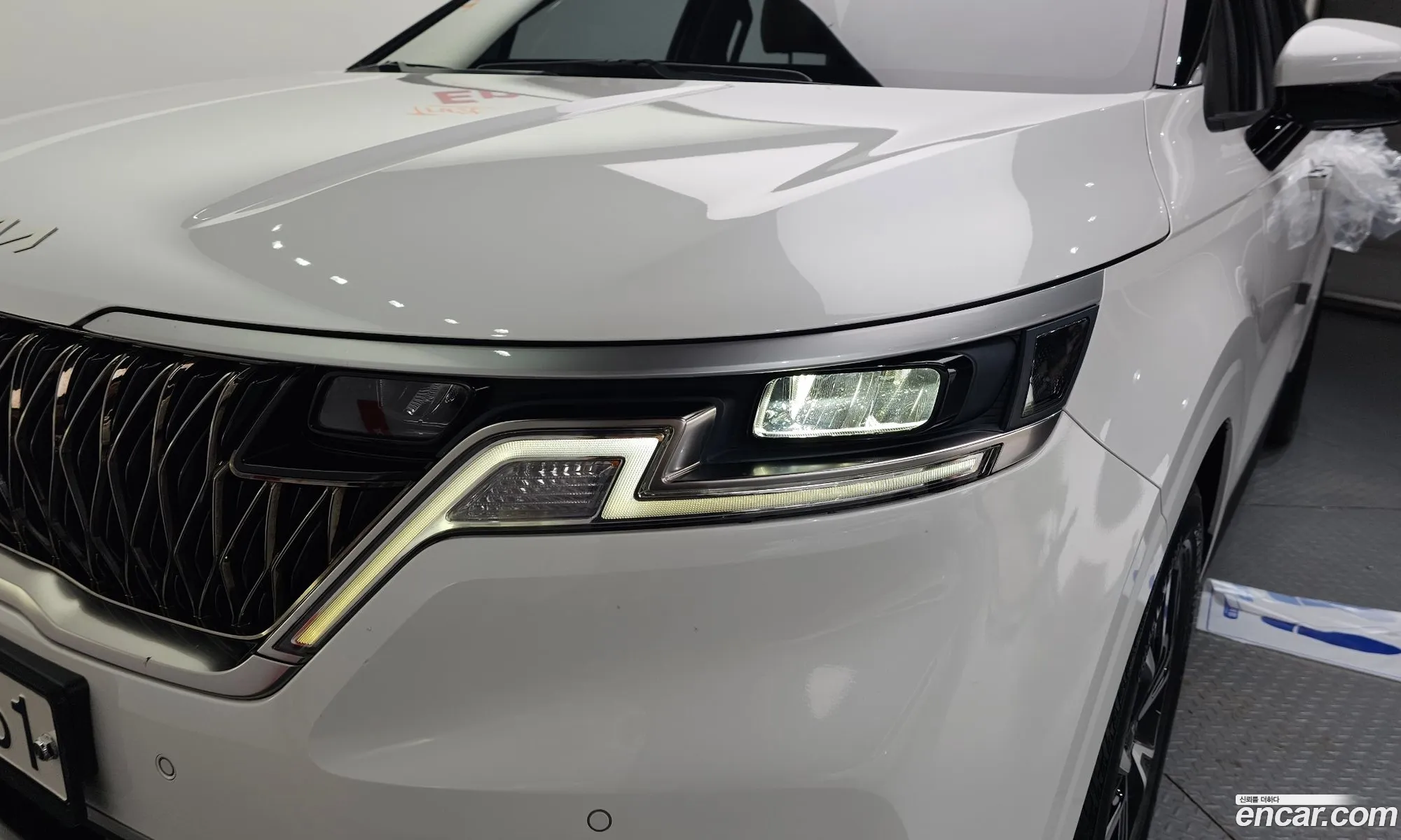 Kia Carnival 2023 — 3