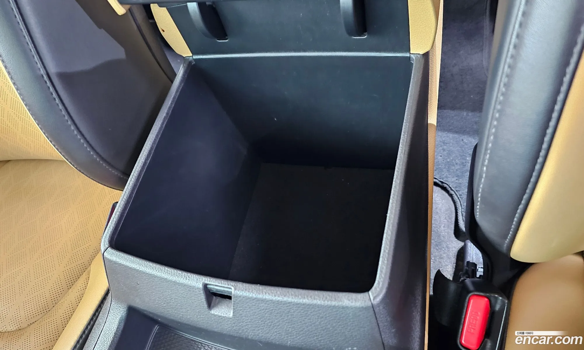 Kia Carnival 2023 — 25