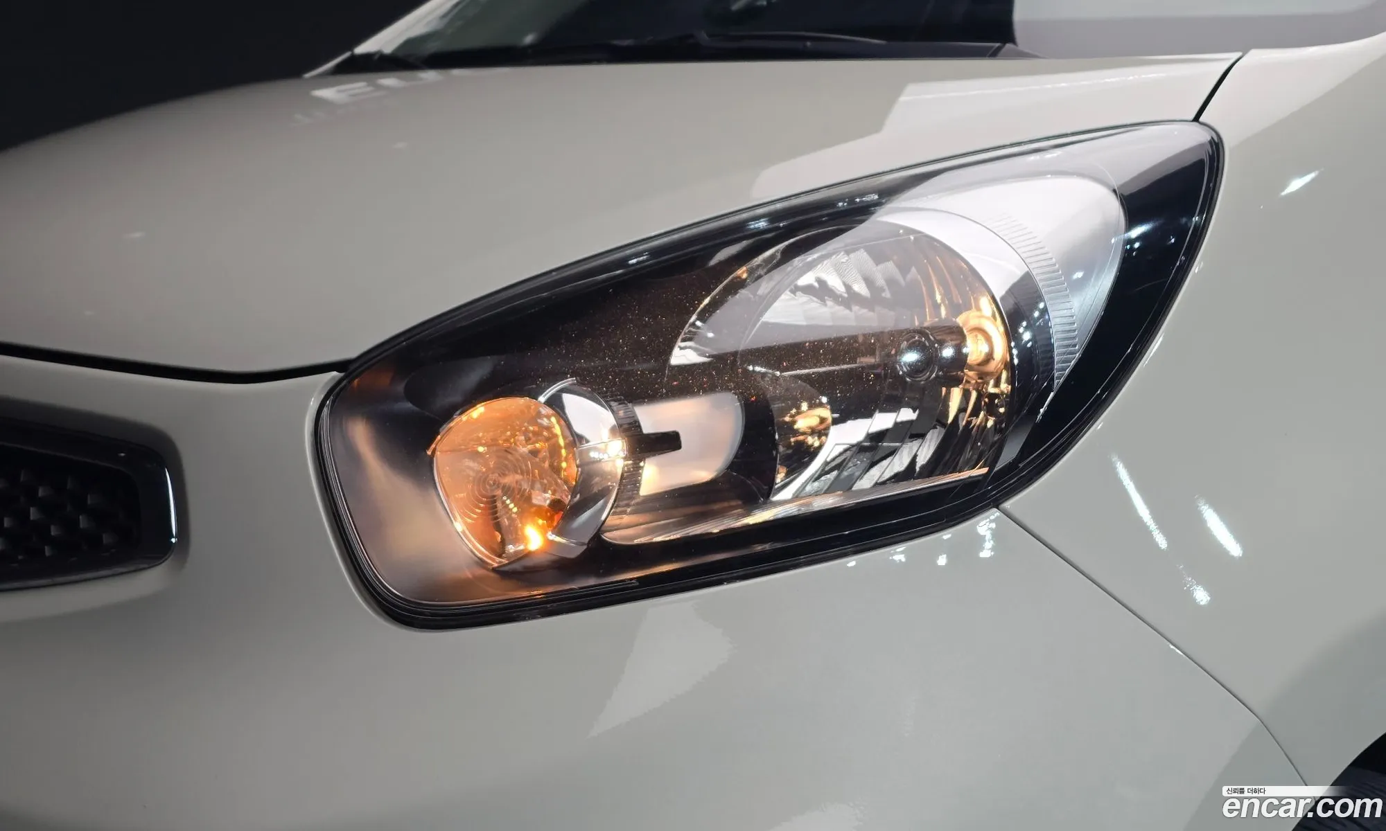 Kia Morning 2015 KNABX511BFT958934 — 12