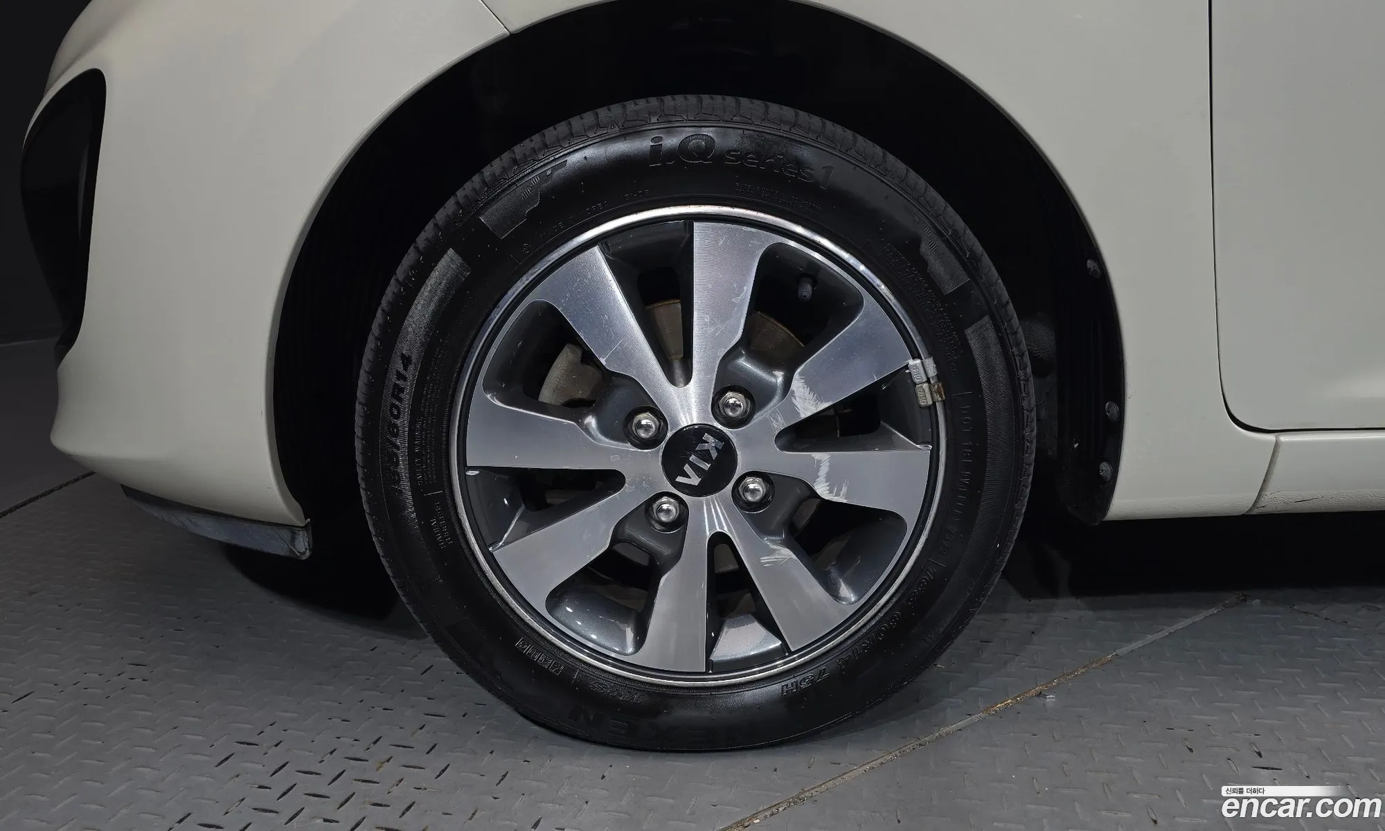 Kia Morning 2015 KNABX511BFT958934 — 7