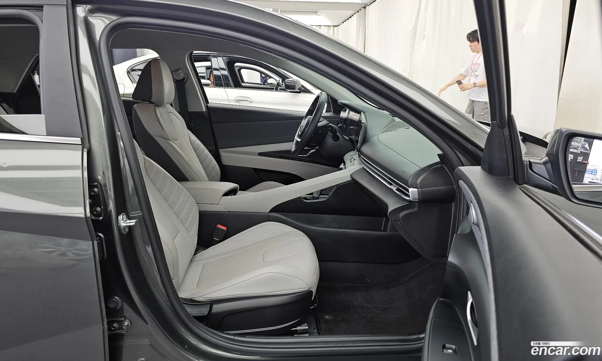 Hyundai Elantra 2021 — 10