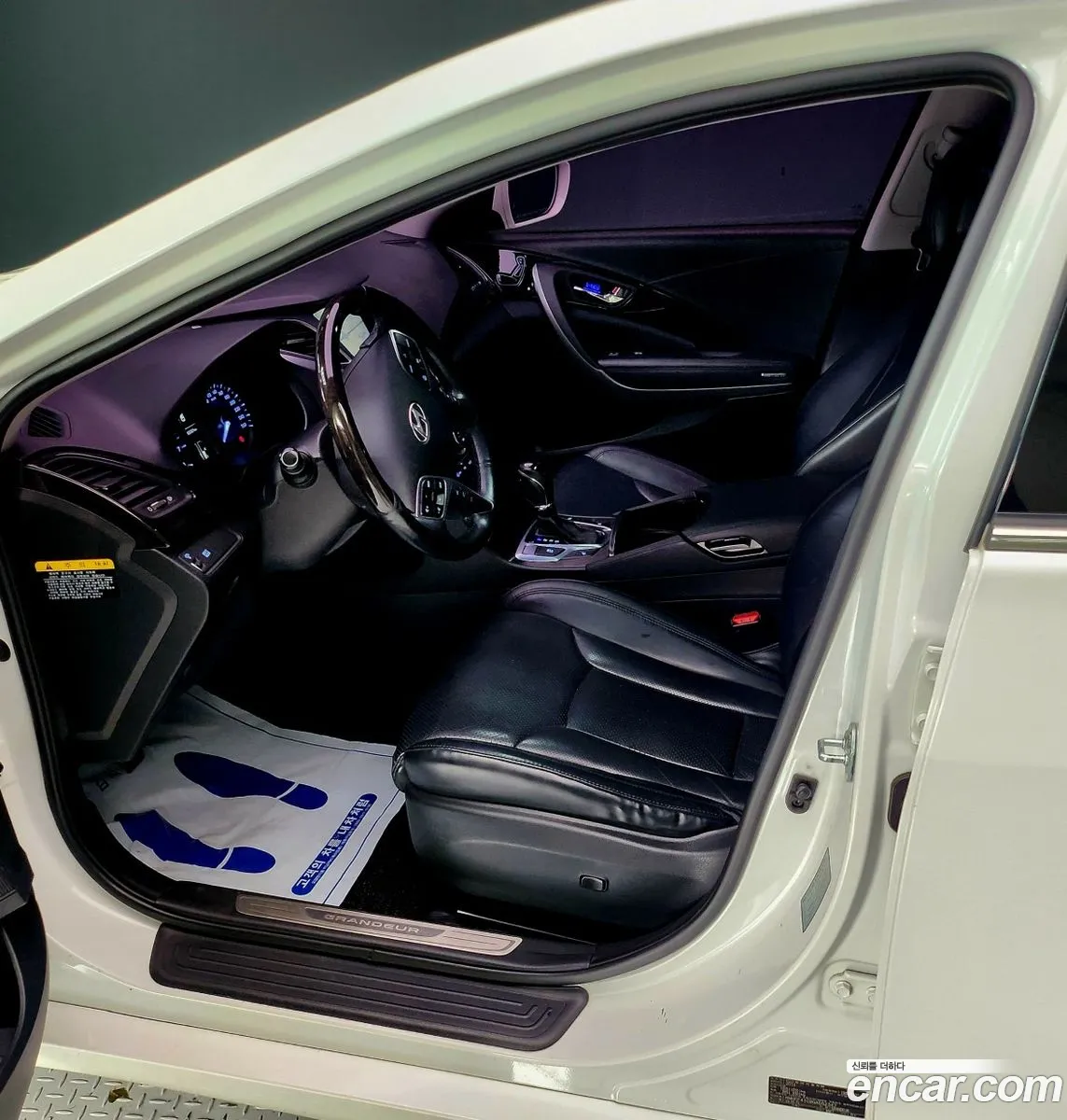 Hyundai Grandeur HG 2016 — 17