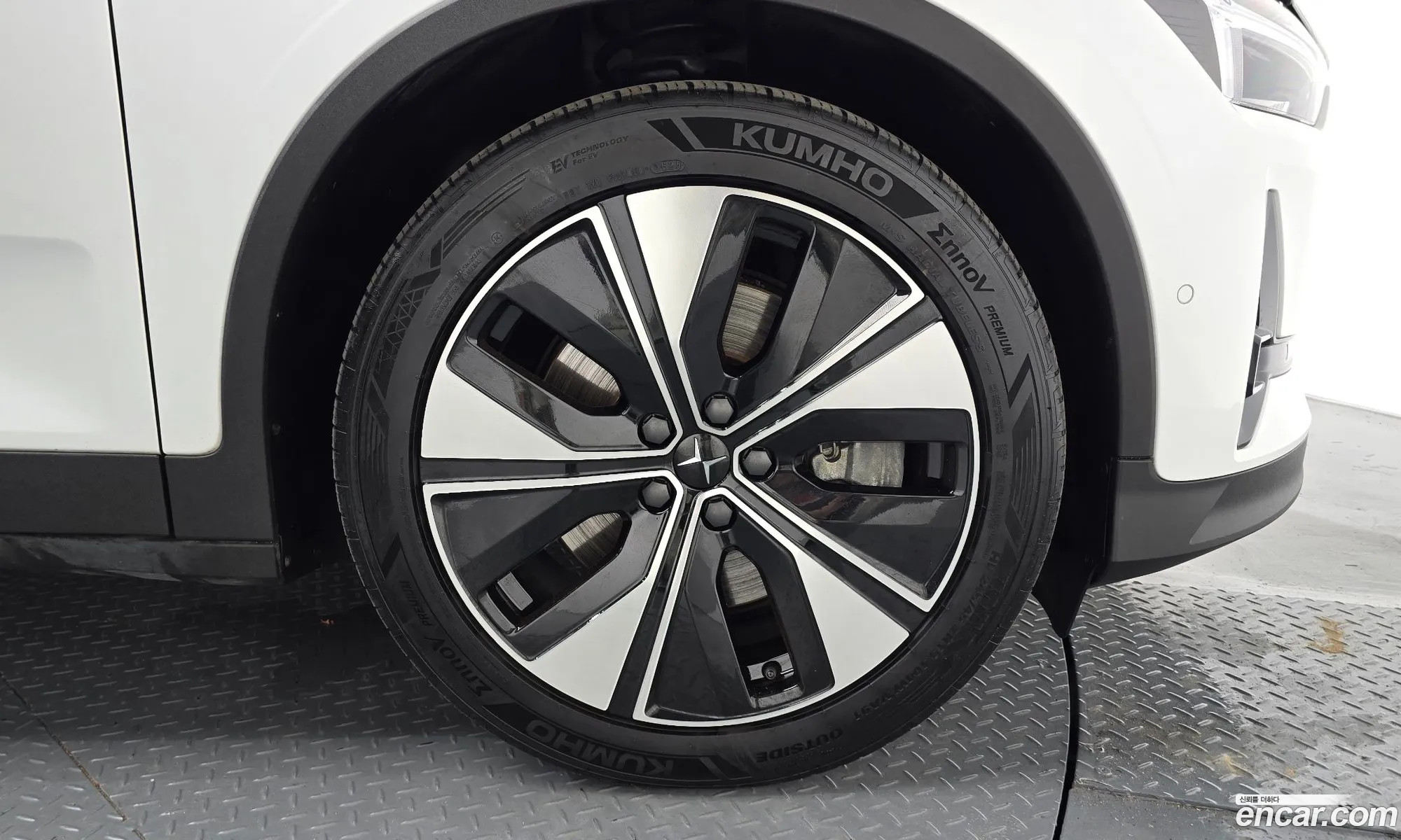 Polestar Polestar 2 2022 — 29