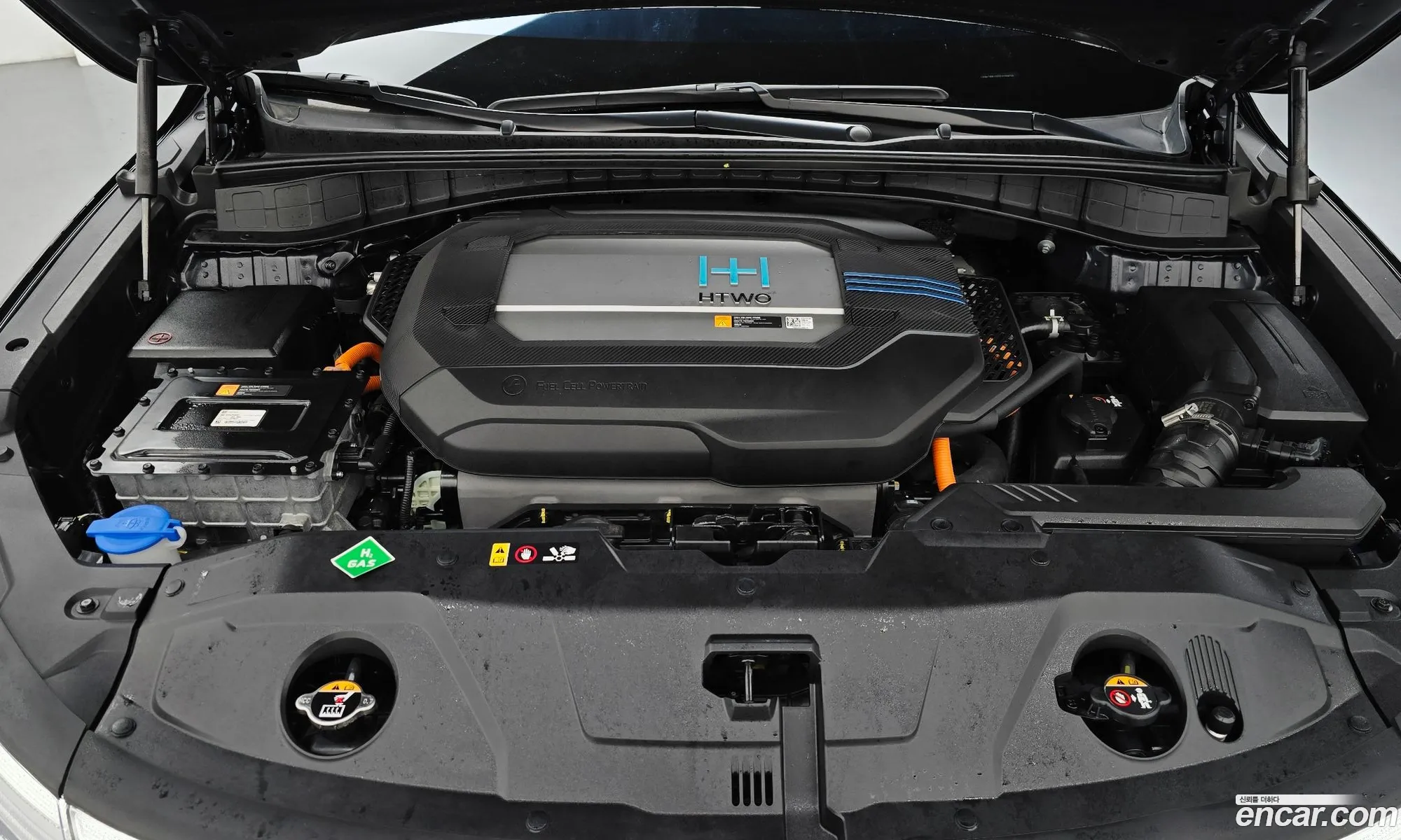 Hyundai Nexo 2024 — 16