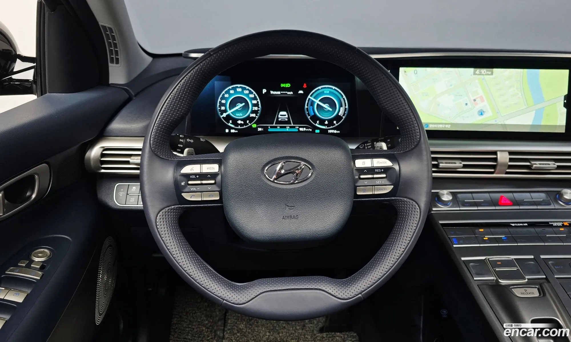 Hyundai Nexo 2024 — 18