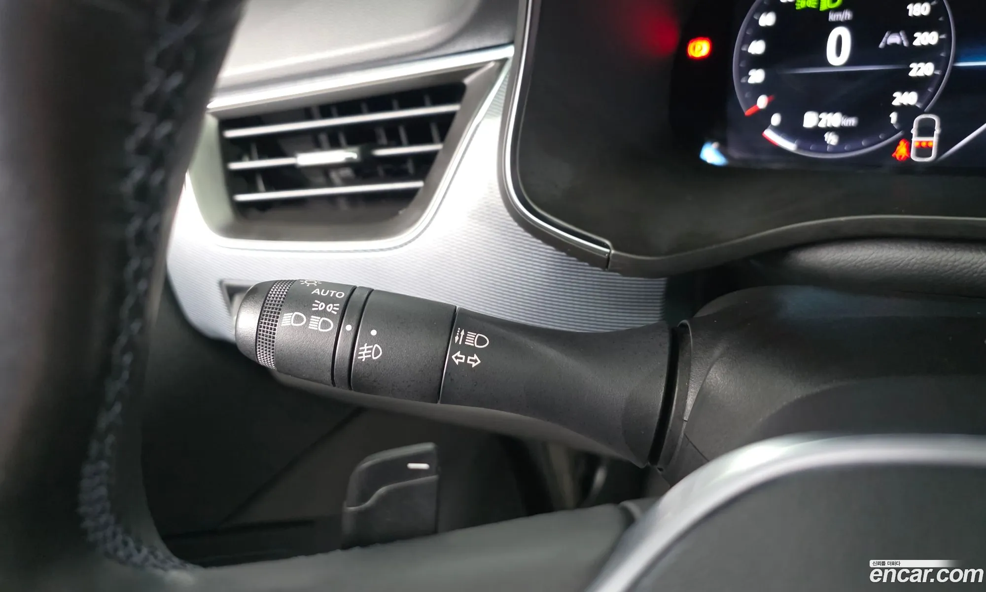 Renault Korea (Samsung) XM3 2020 — 15