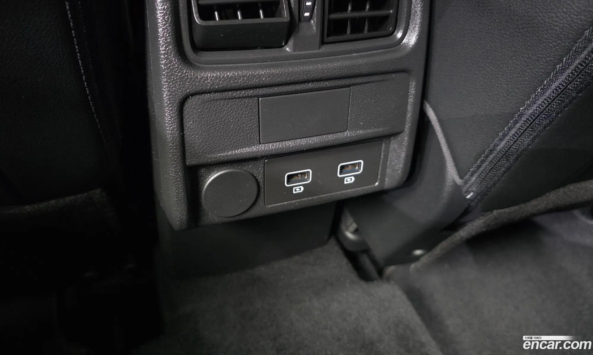 Renault Korea (Samsung) XM3 2020 — 9