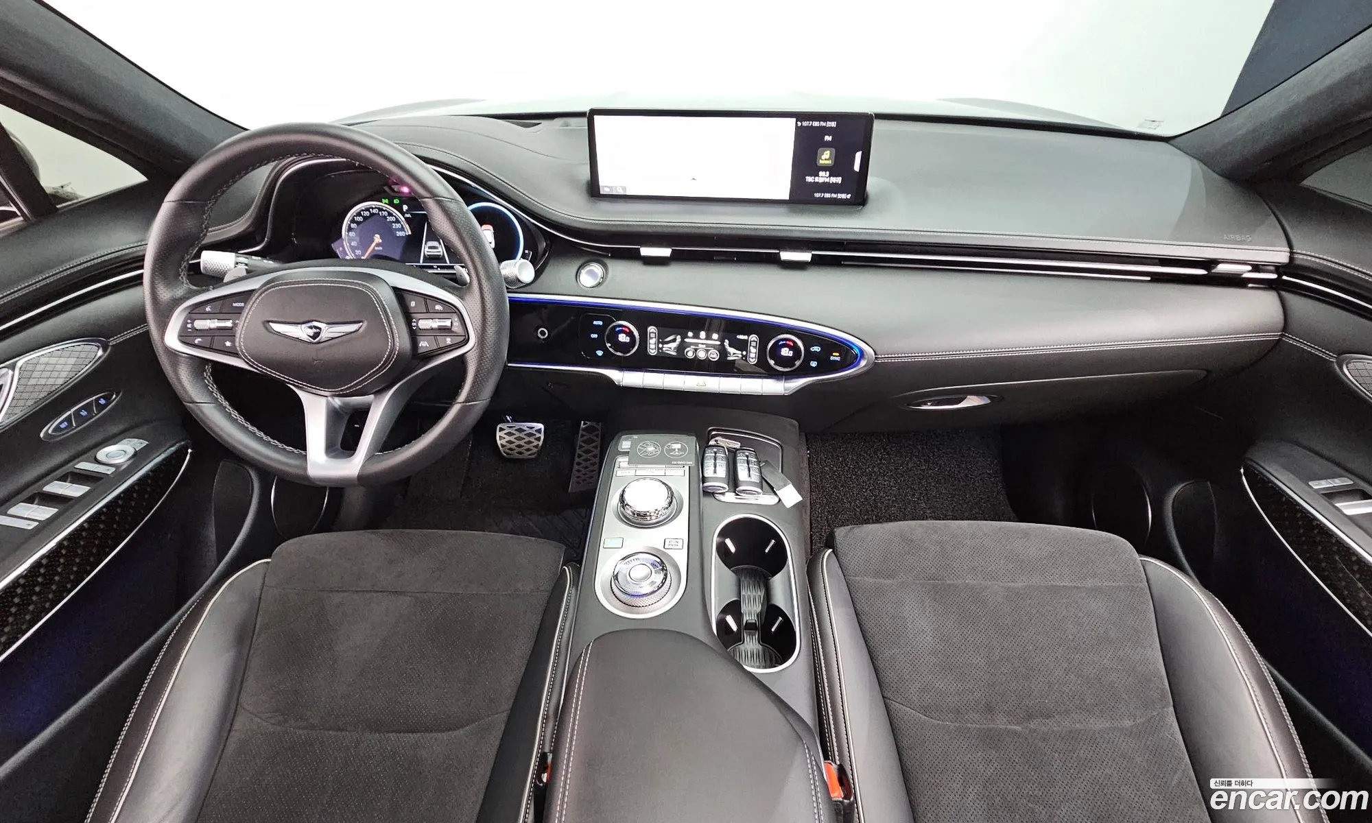 Genesis GV70 2024 — 17