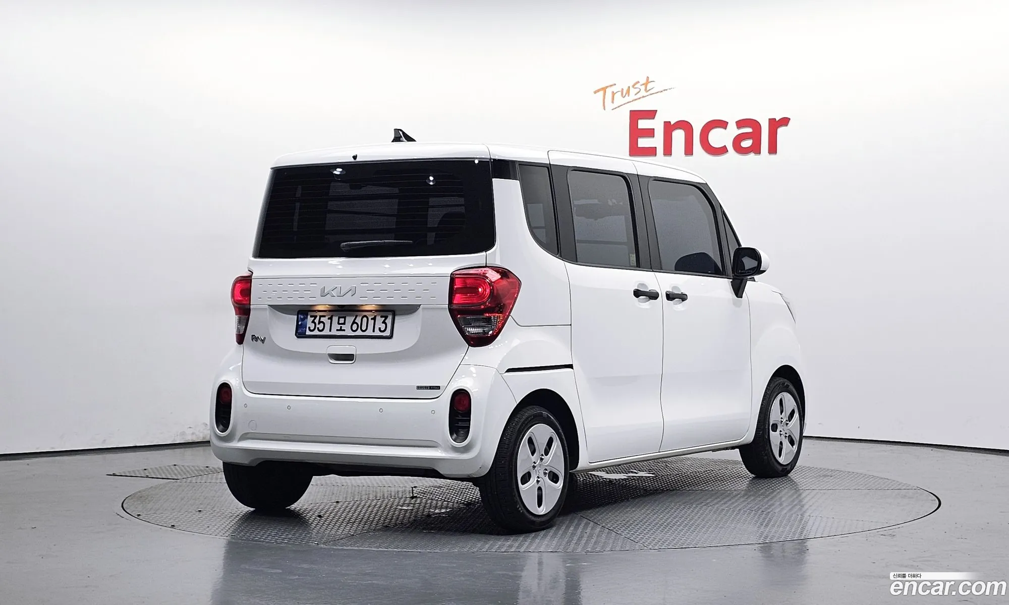 Kia Ray 2022 KNACF911BNT306358 — 9
