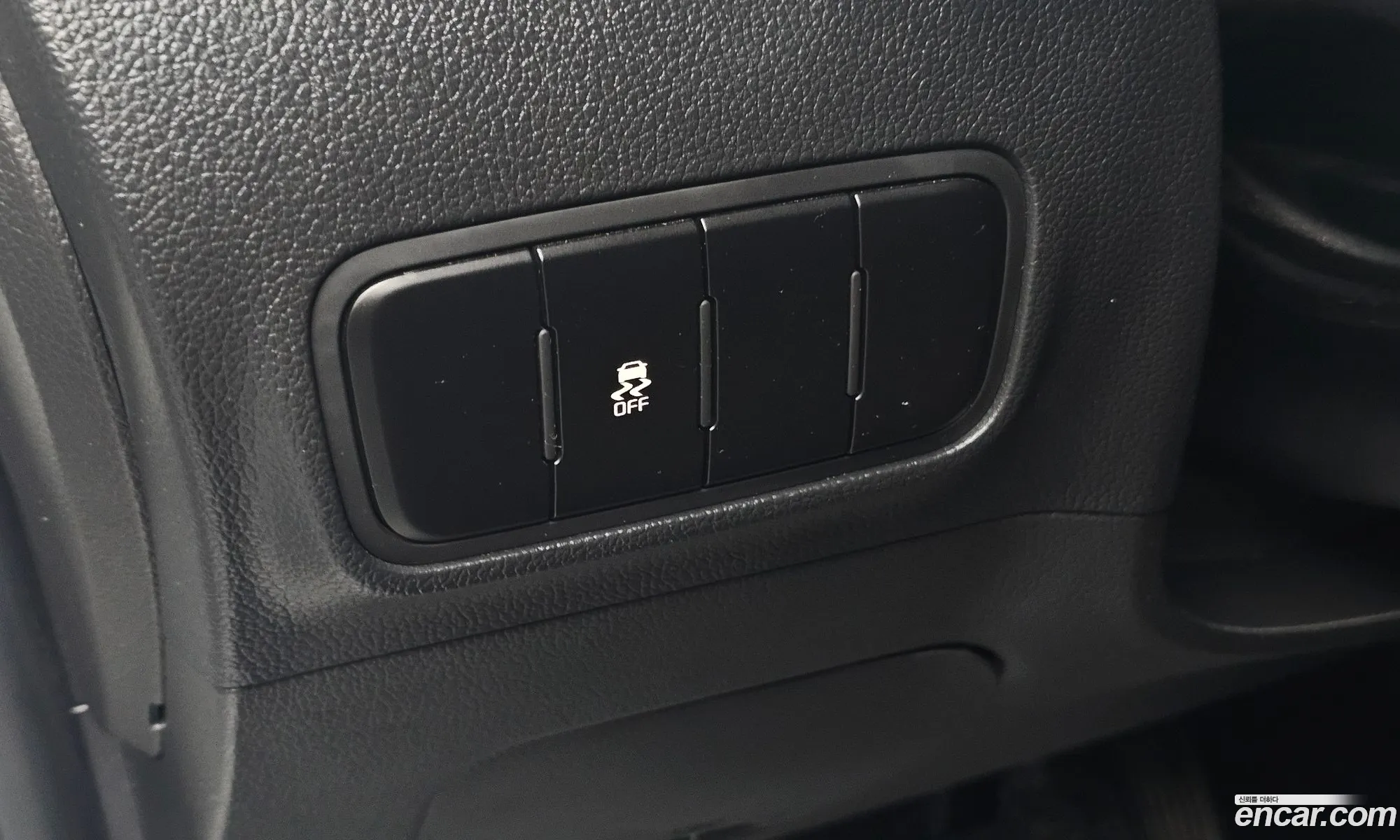 Kia Ray 2022 KNACF911BNT306358 — 8
