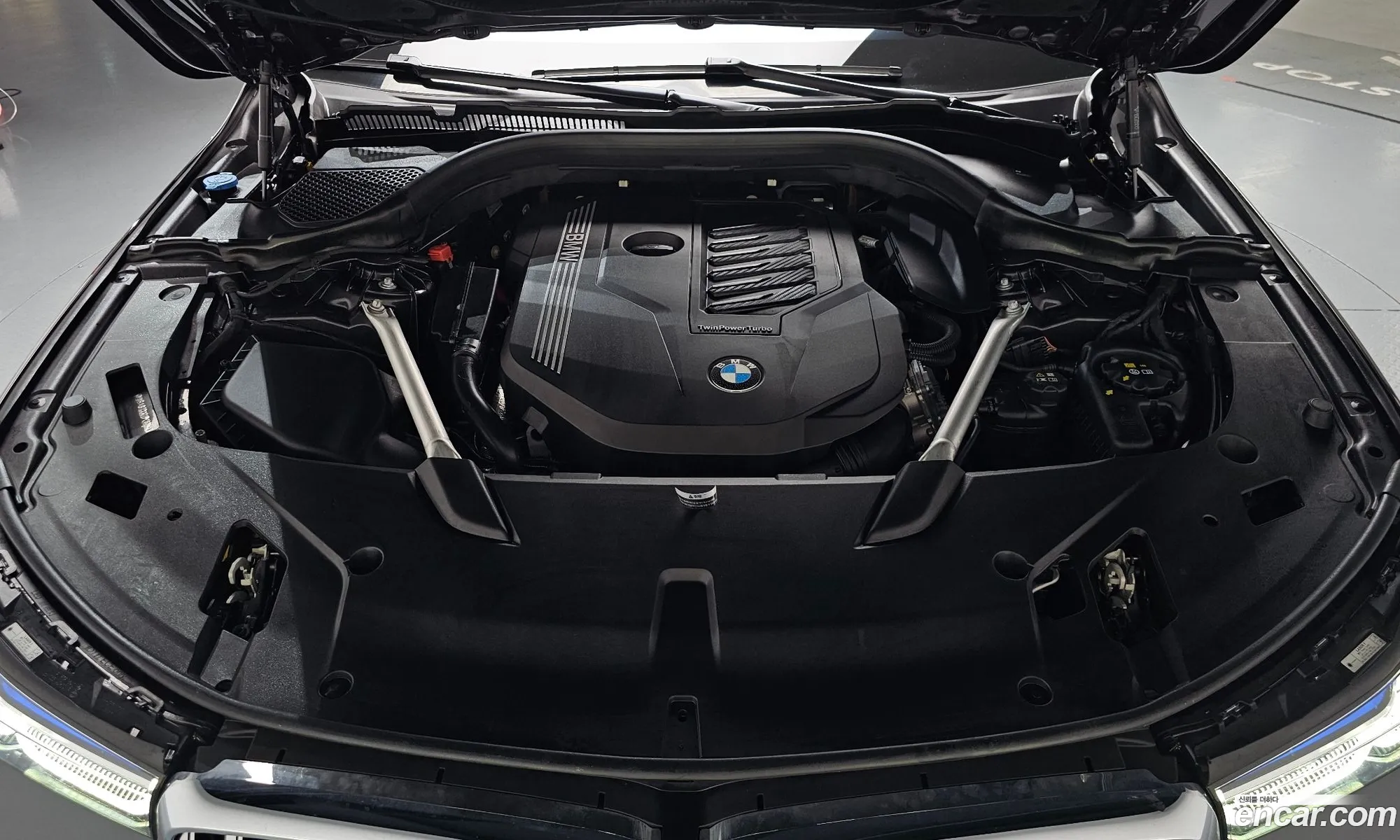 BMW 6 Series GT 2023 — 2