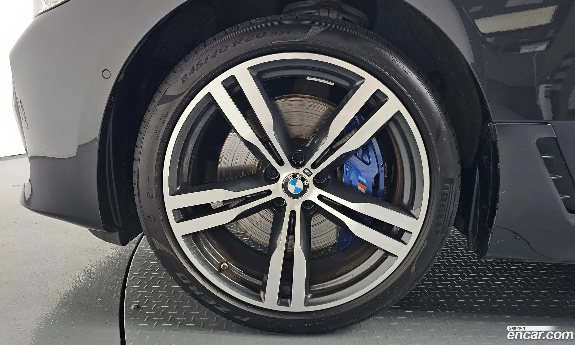 BMW 6 Series GT 2023 — 12
