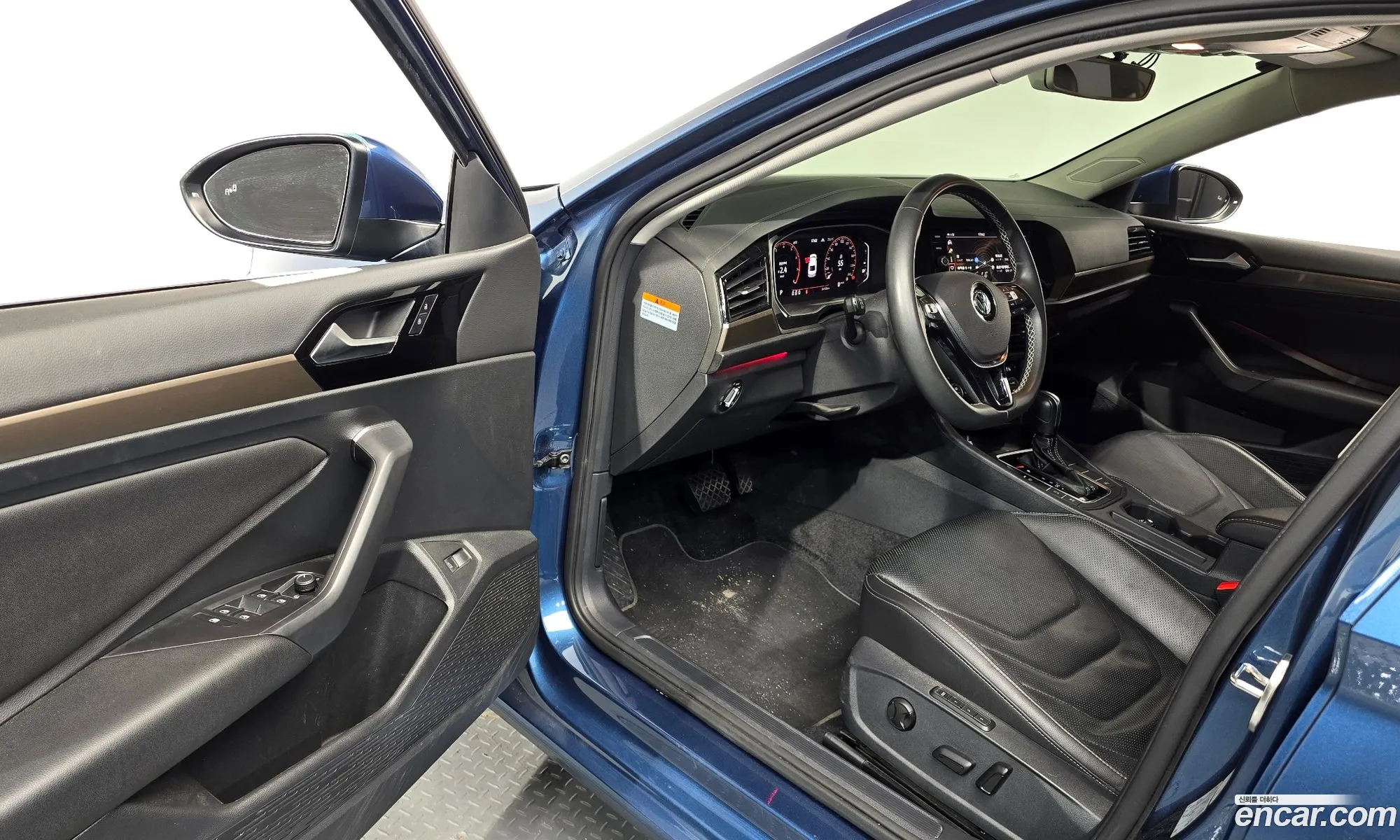 Volkswagen Jetta 7th Gen 2021 — 18